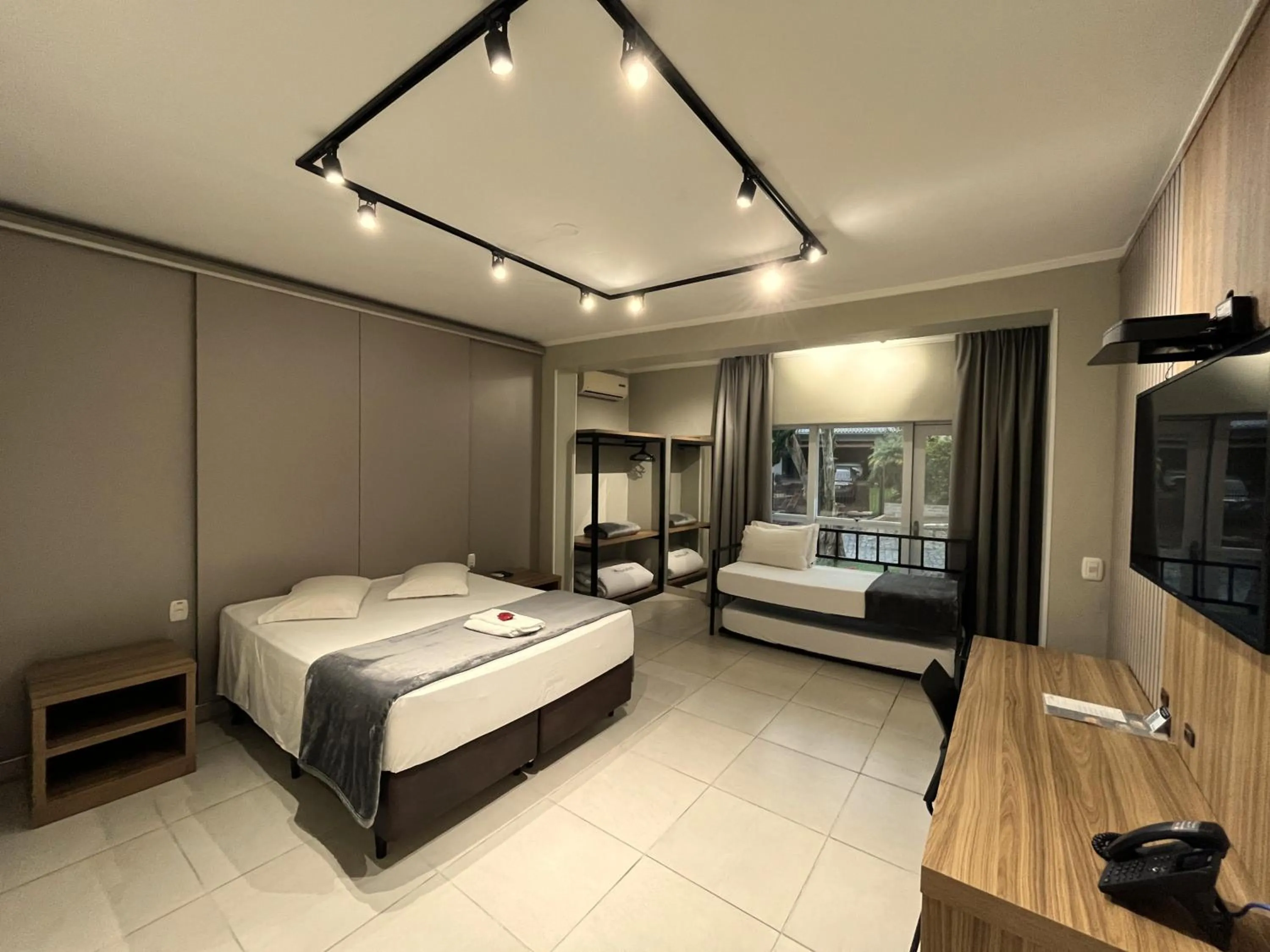 Bed in Hotel Locatelli