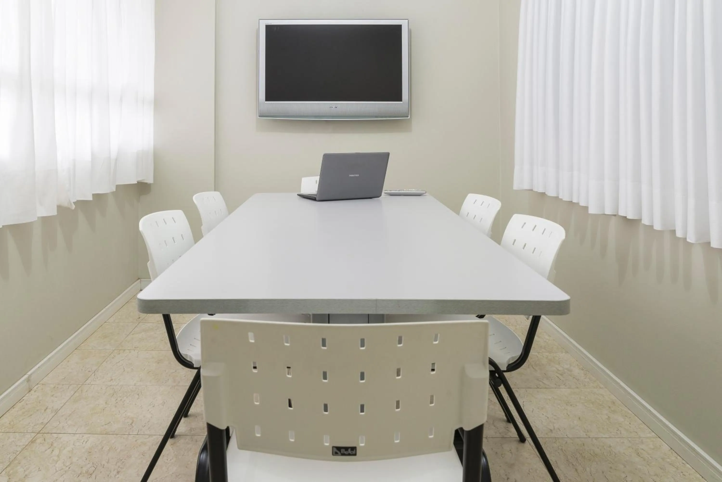 Meeting/conference room in Hotel Locatelli