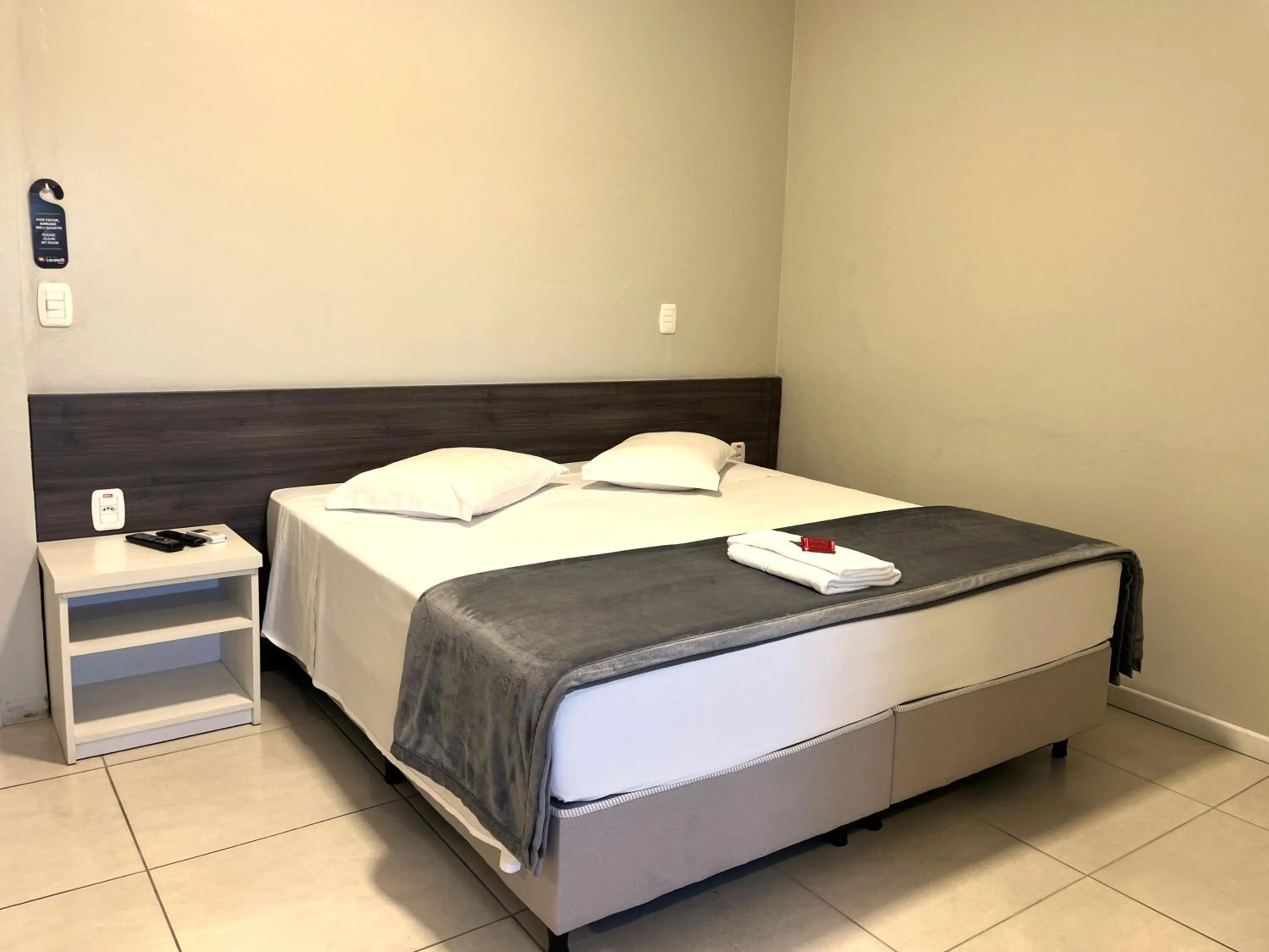 Bed in Hotel Locatelli