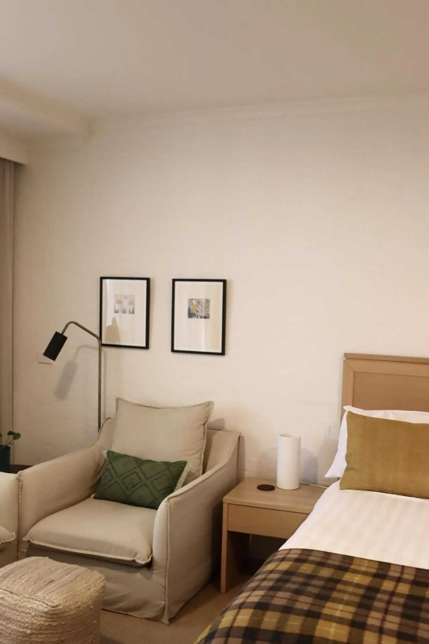 Bed in Lorne Surf Apartments