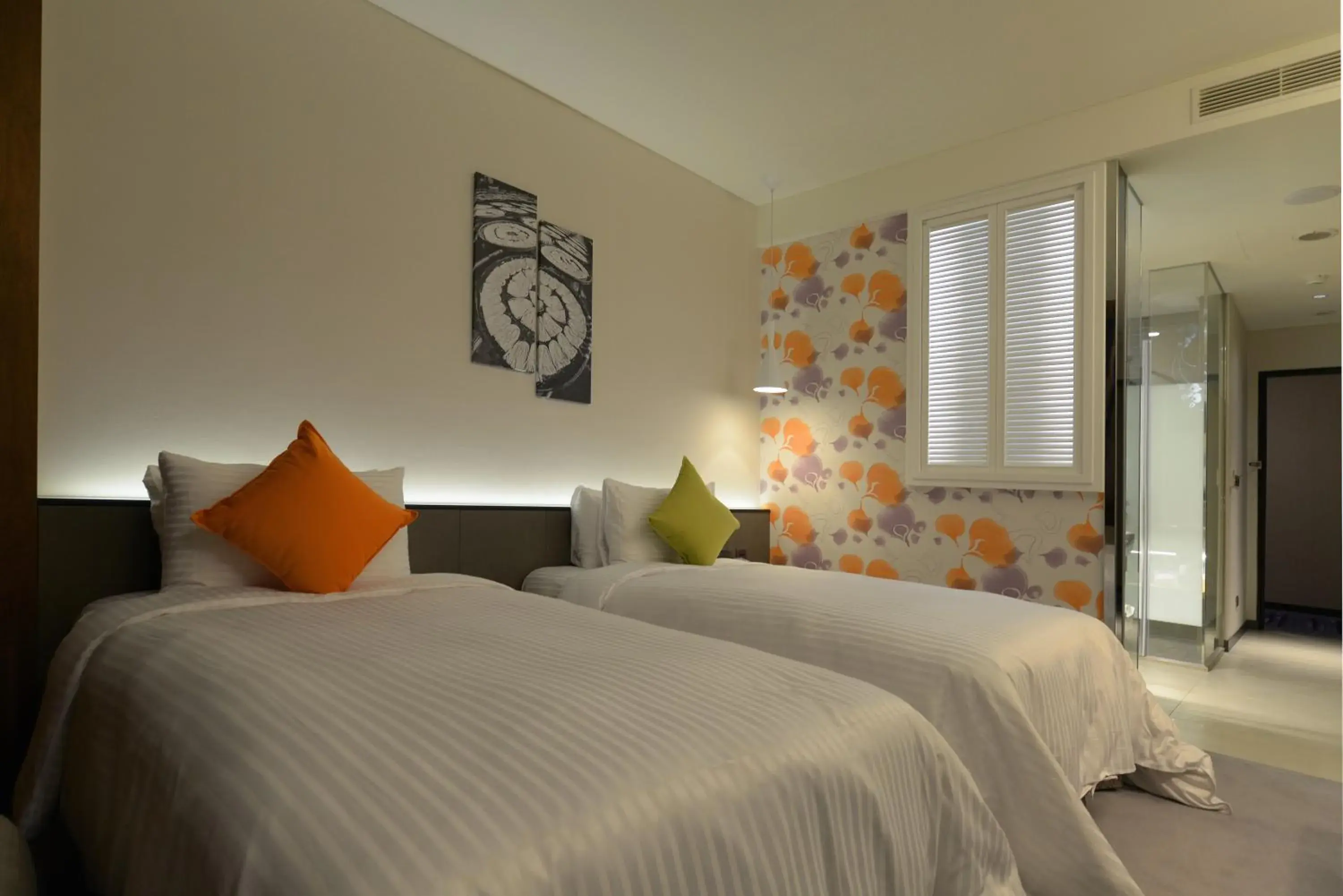 Bedroom, Bed in Golden Tulip Glory Fine Hotel Bedroom, Bed in Golden Tulip Glory Fine Hotel