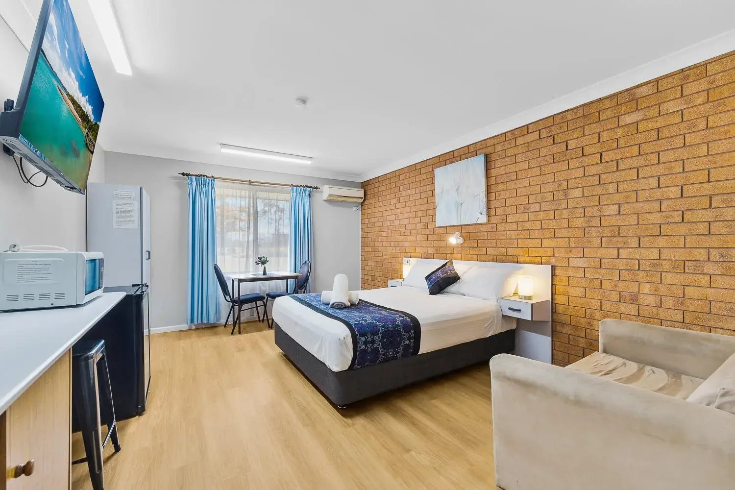 Bed in Castlereagh Motor Inn Bed in Castlereagh Motor Inn