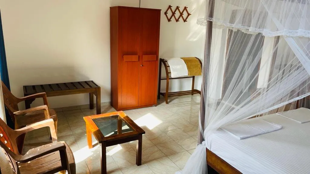 Bed in Sunny Mood Guest House