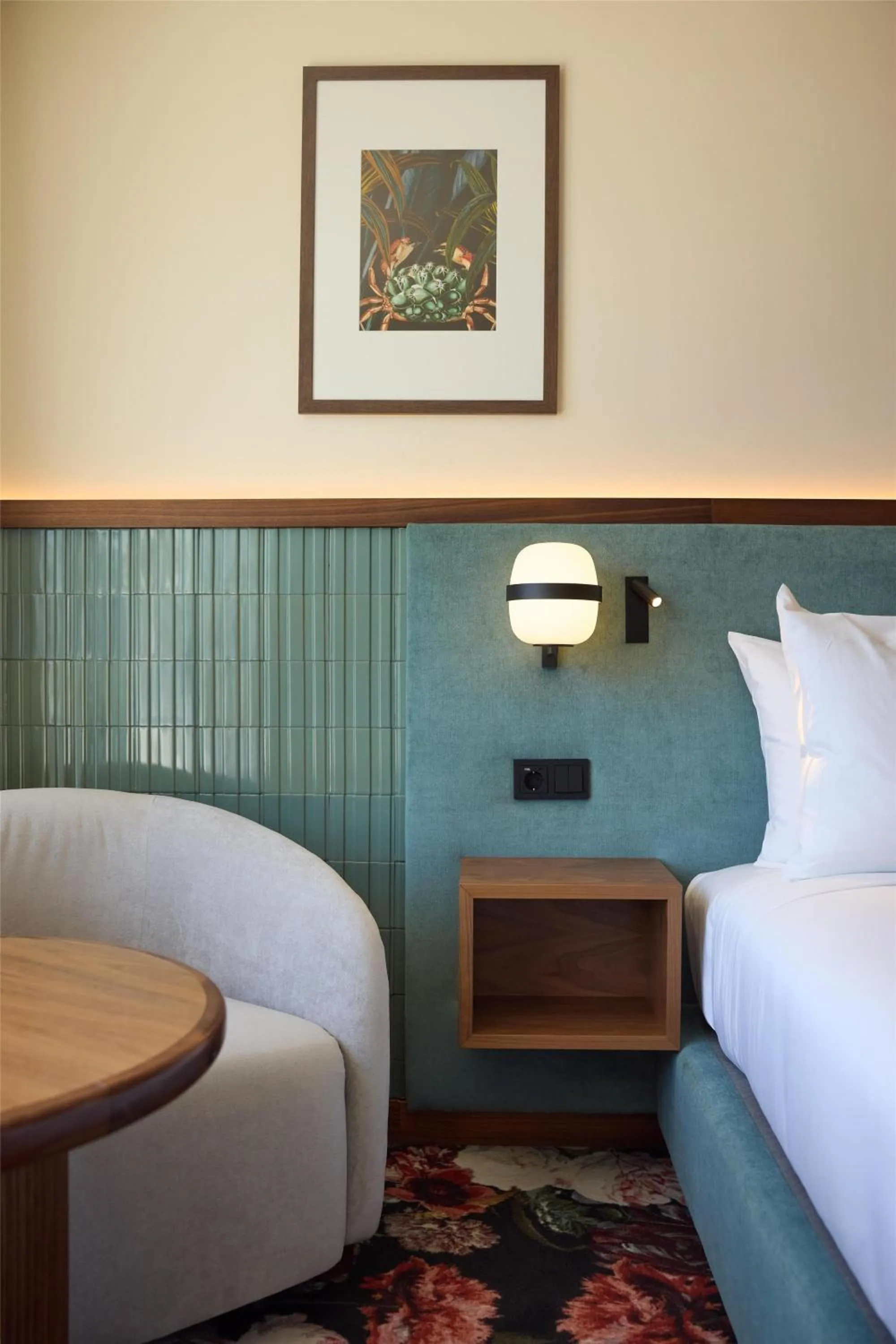 Bed in DUO Hotel Lisbon, Curio Collection by Hilton