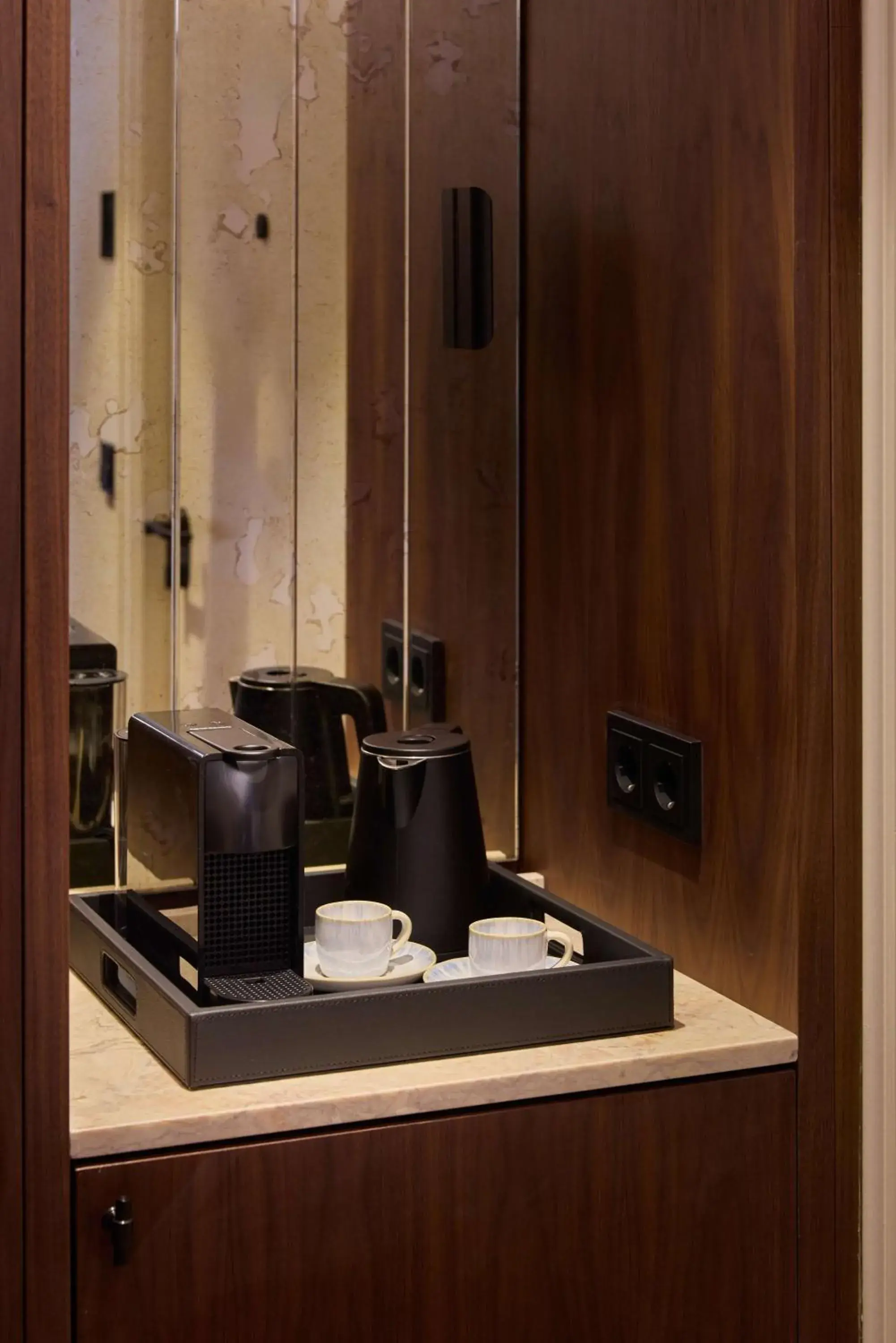 Photo of the whole room in DUO Hotel Lisbon, Curio Collection by Hilton Photo of the whole room in DUO Hotel Lisbon, Curio Collection by Hilton