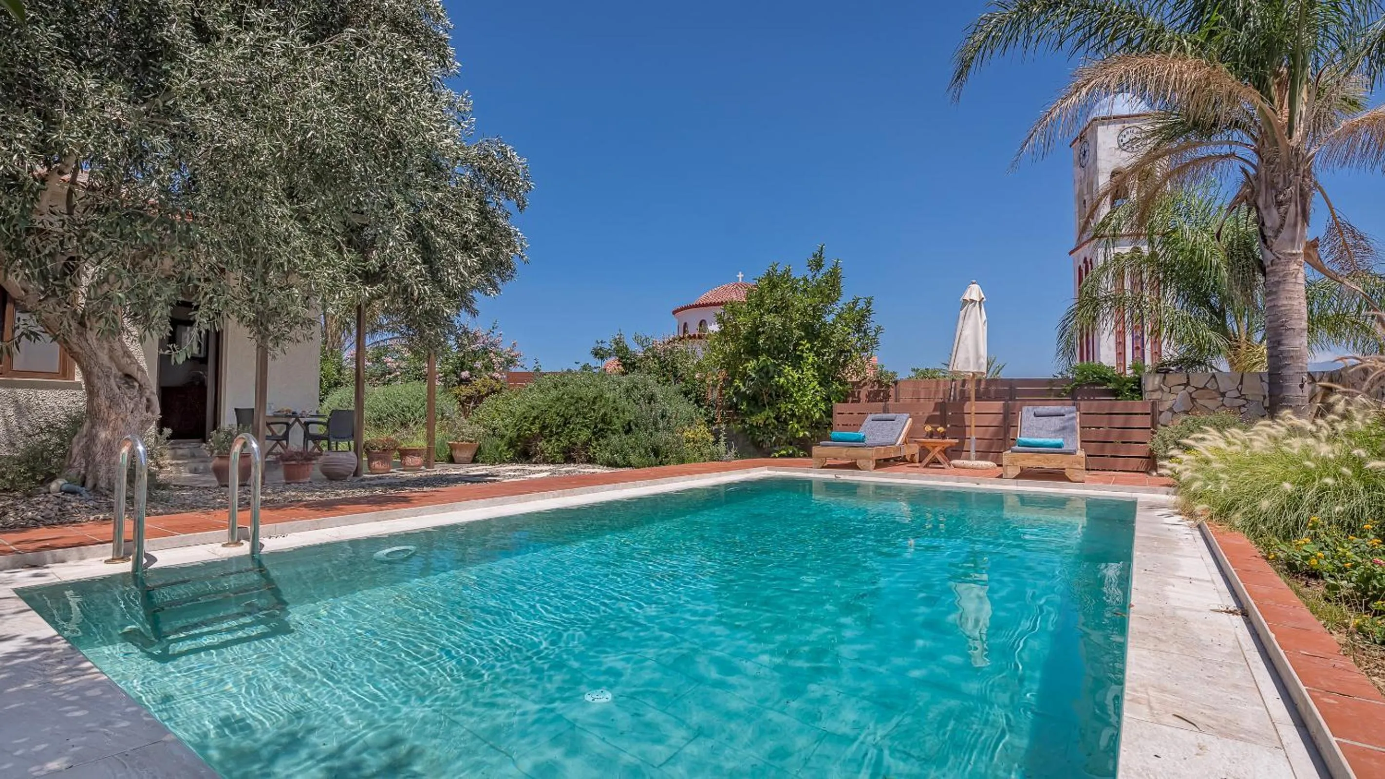 Yiannis Cottage