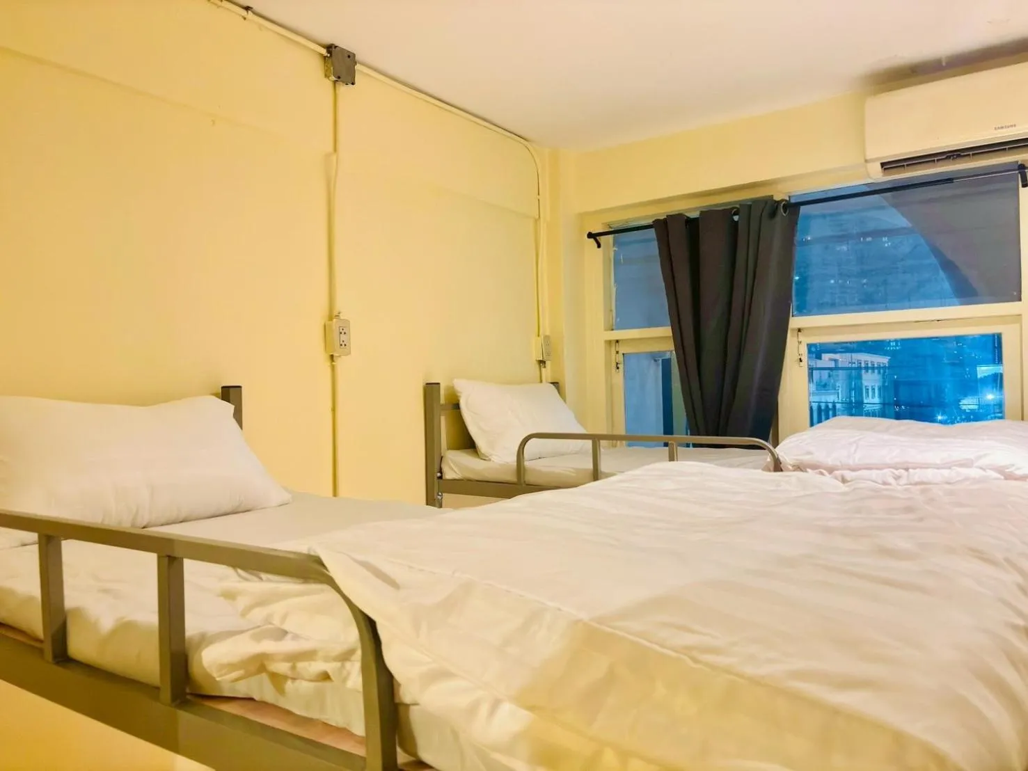Bunk Bed in Mixed Dormitory Room in Aubon Hostel
