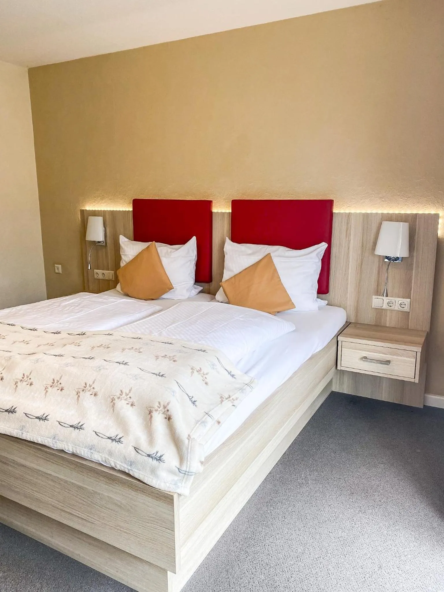 Bedroom, Bed in Hotel Garni Silvana