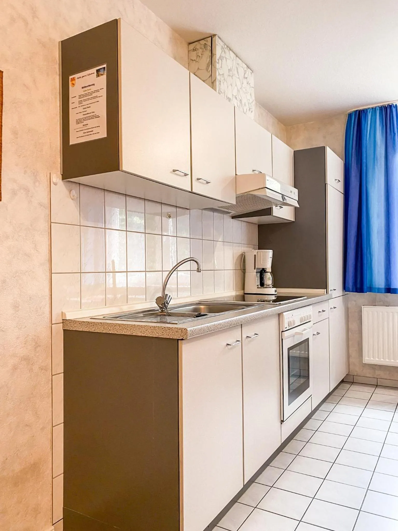 Kitchen or kitchenette in Hotel Garni Silvana