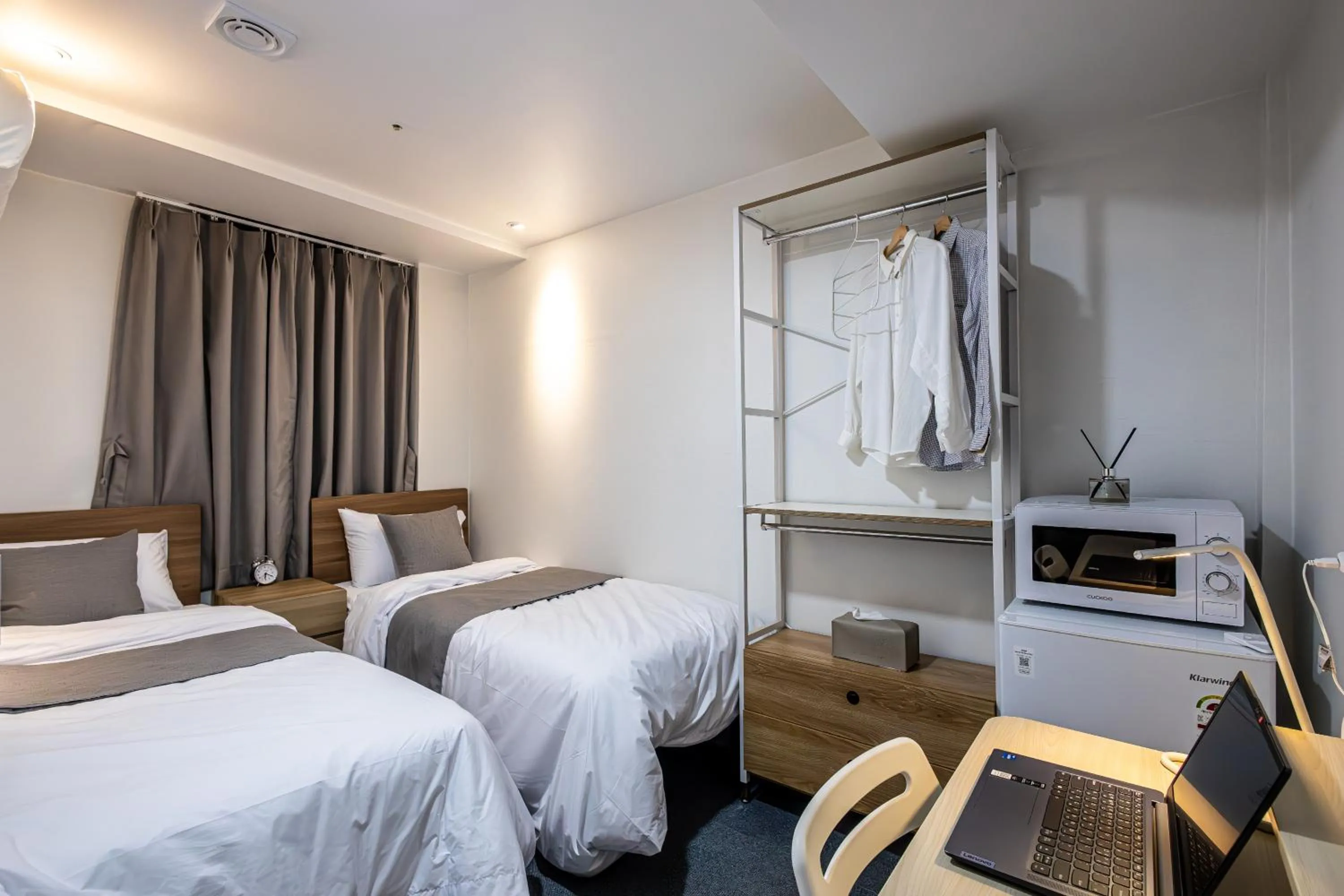 Basement Floor Twin (Shared Shower Room & Restroom) in Beyond Residence Jongno