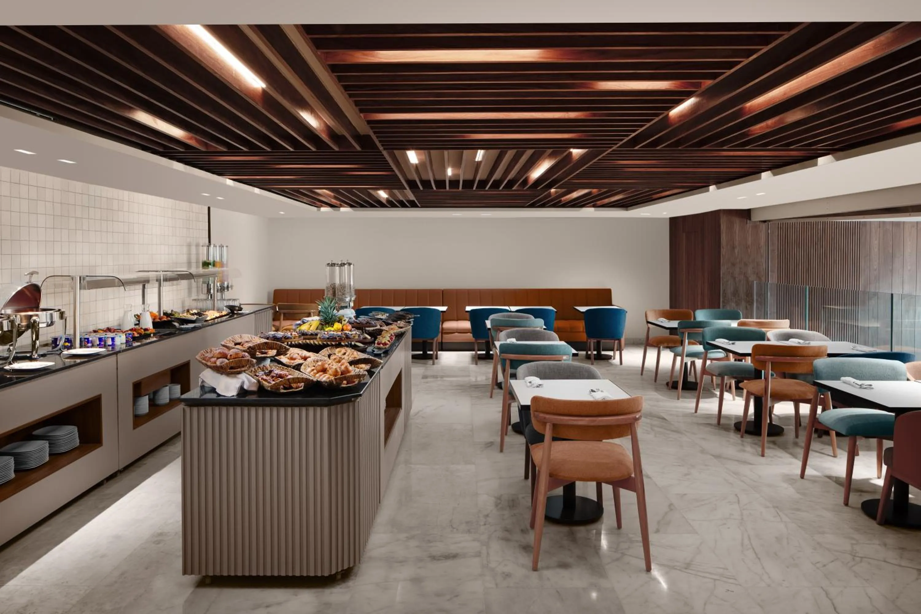 Restaurant/places to eat in Courtyard by Marriott Casablanca Downtown