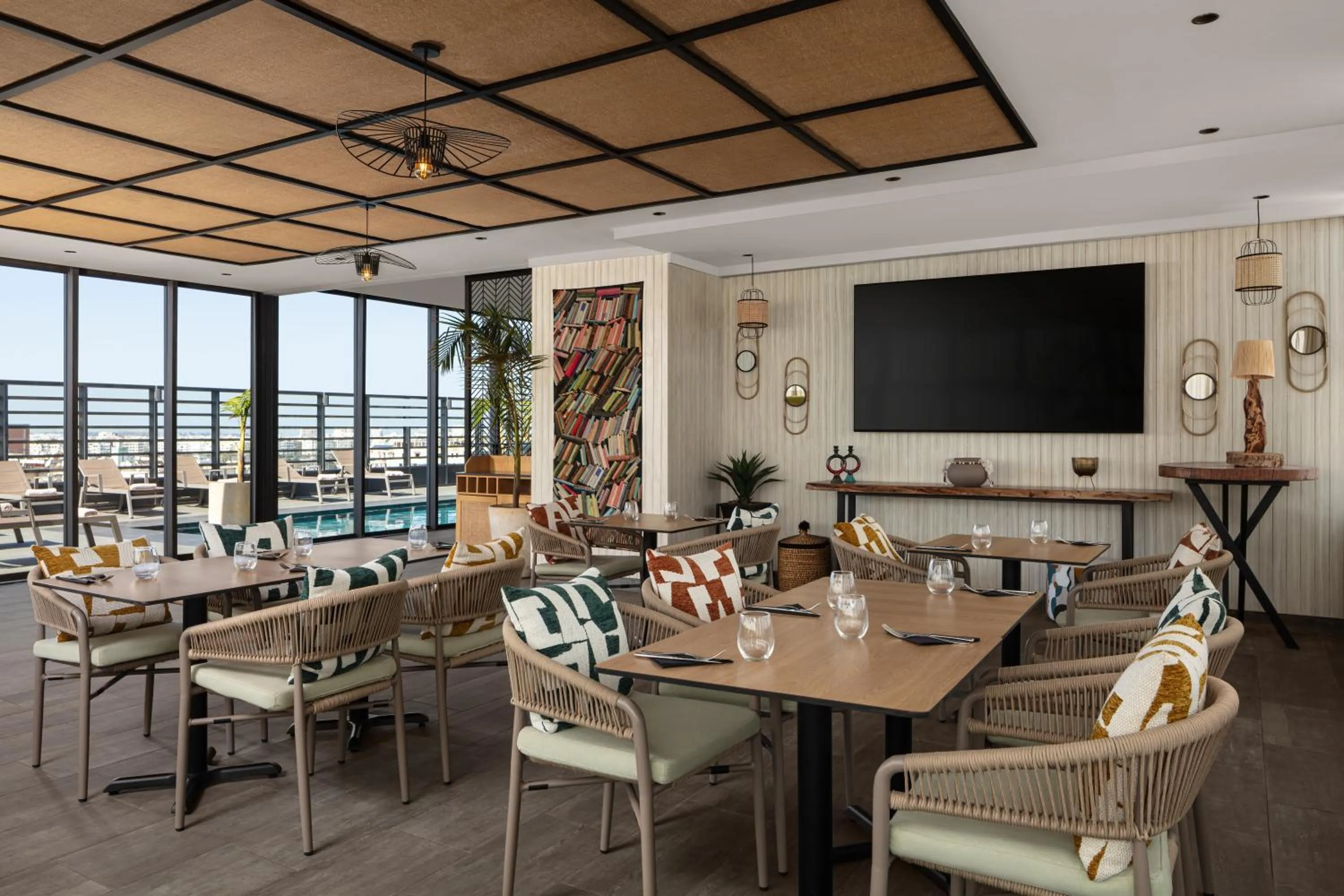 Restaurant/places to eat in Courtyard by Marriott Casablanca Downtown