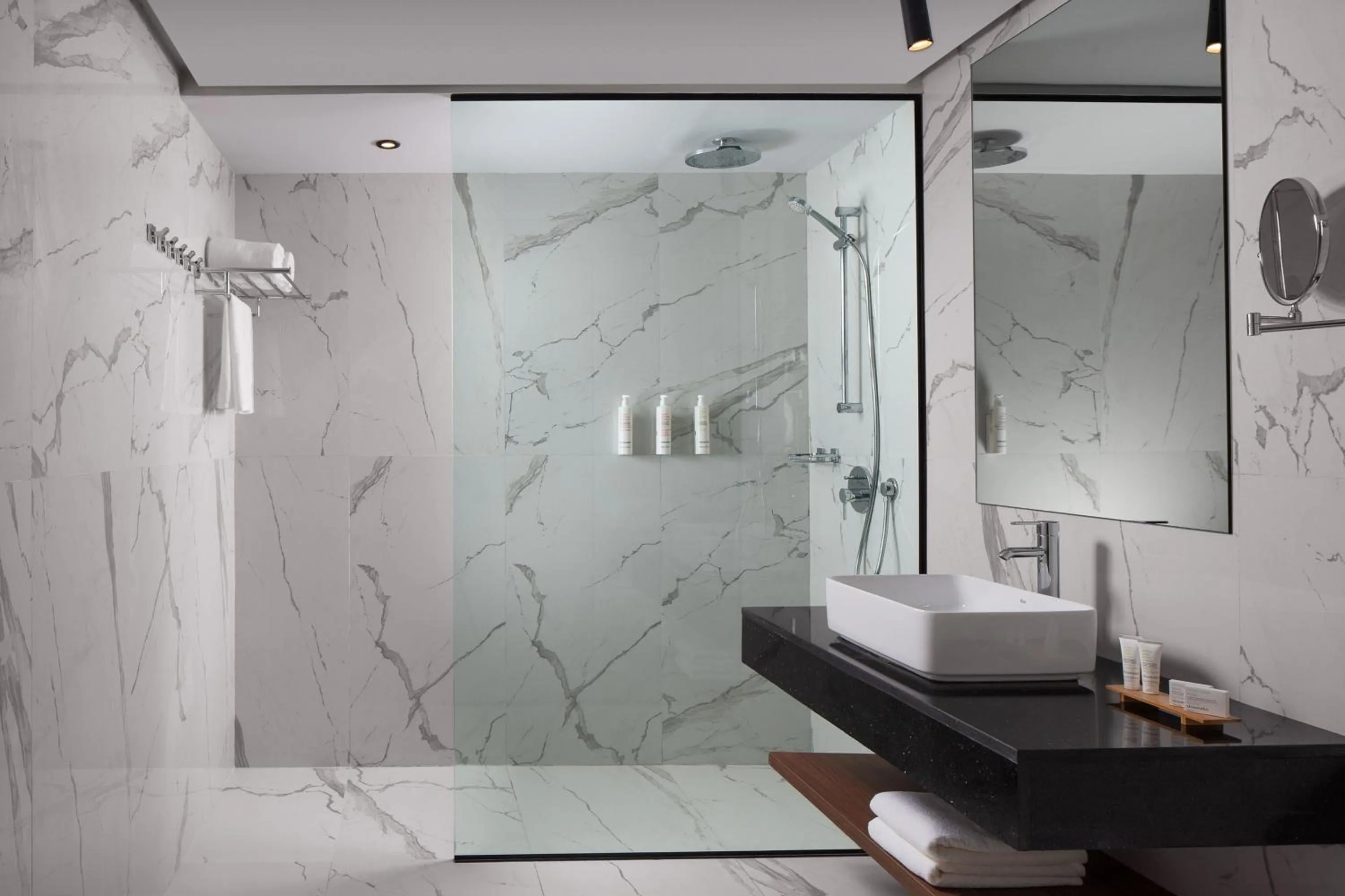 Bathroom in Courtyard by Marriott Casablanca Downtown