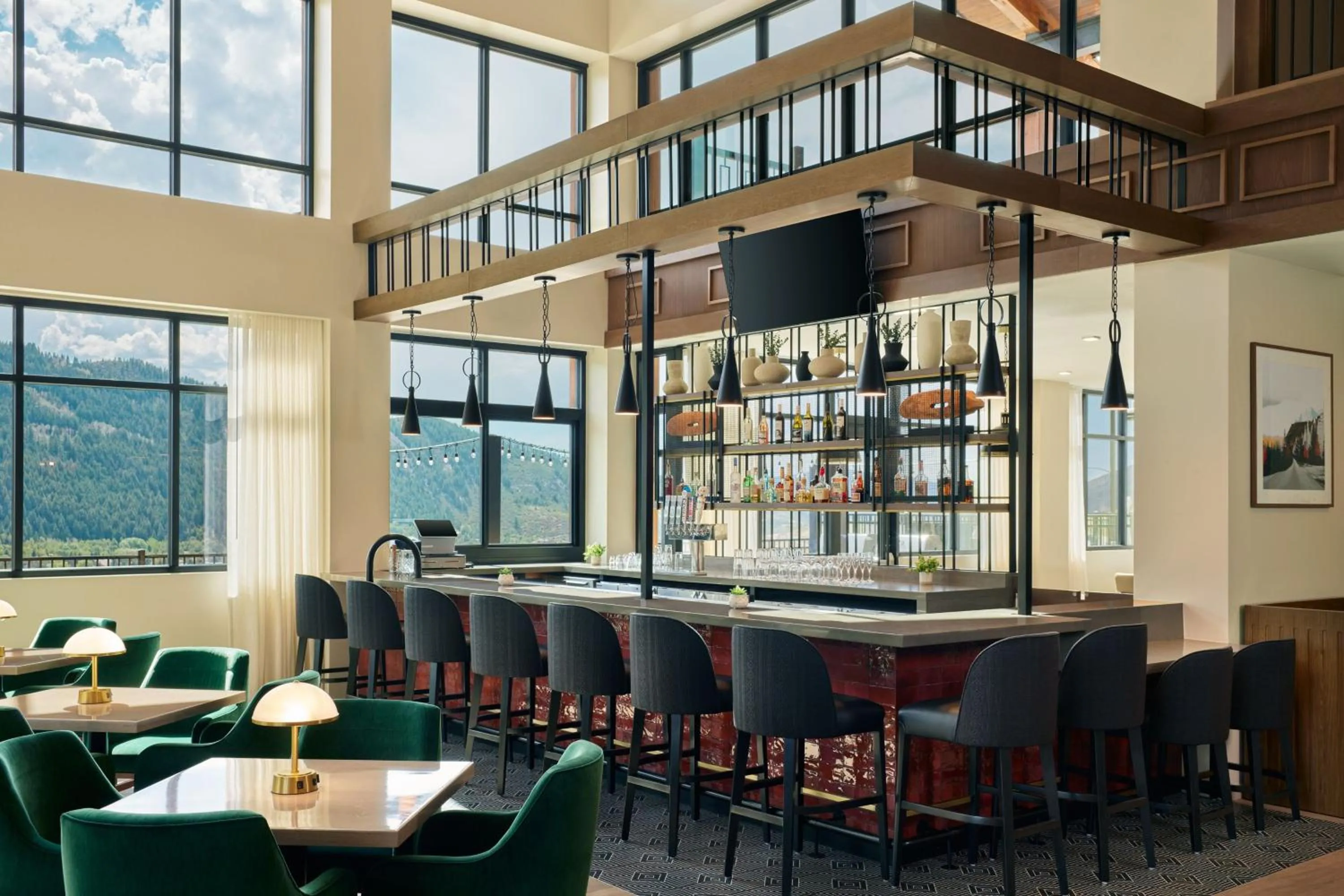 Lounge or bar in SpringHill Suites by Marriott Avon Vail Valley