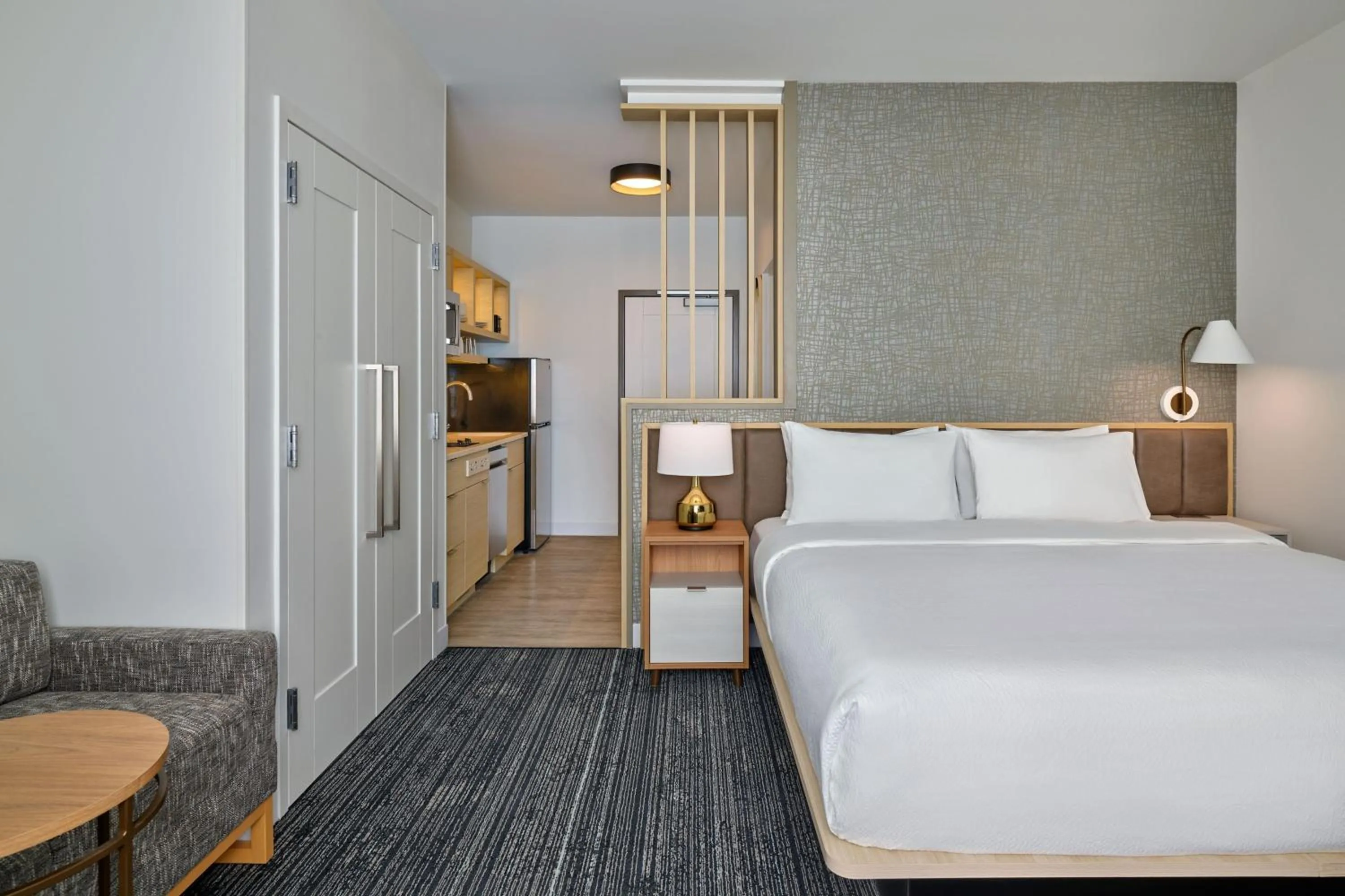 Photo of the whole room, Bed in TownePlace Suites by Marriott Avon Vail Valley