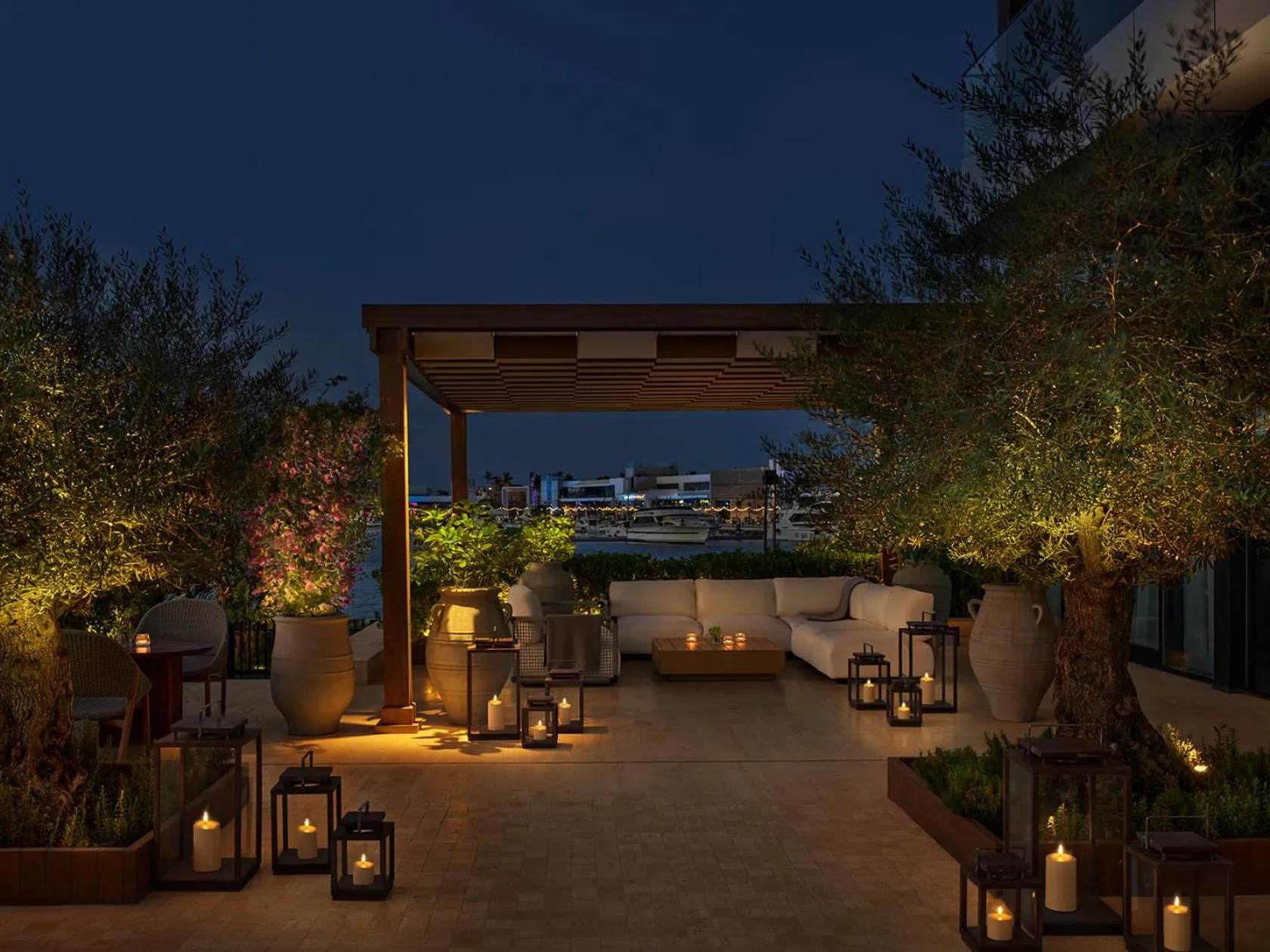 Restaurant/places to eat in The Jeddah EDITION