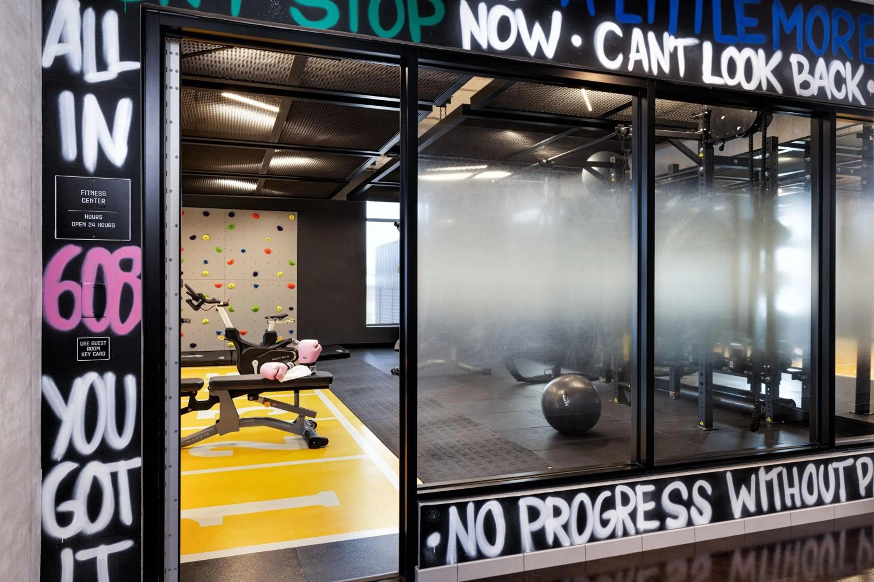 Fitness centre/facilities in Moxy Madison Downtown