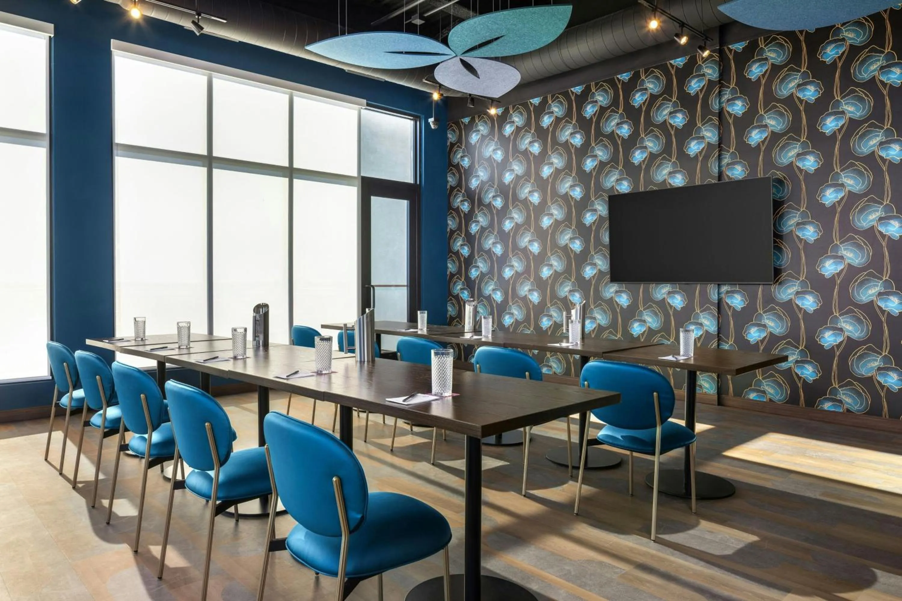 Meeting/conference room in Moxy Madison Downtown