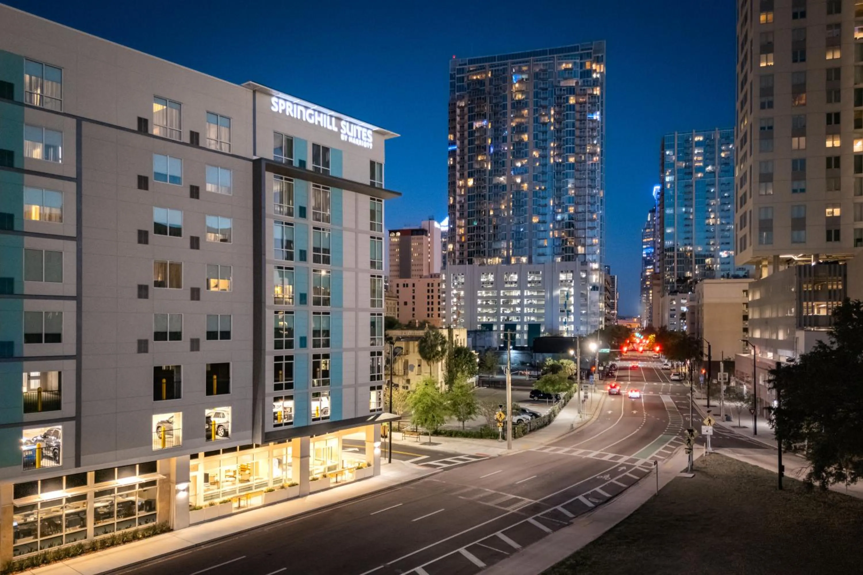 Property building in SpringHill Suites by Marriott Tampa Downtown