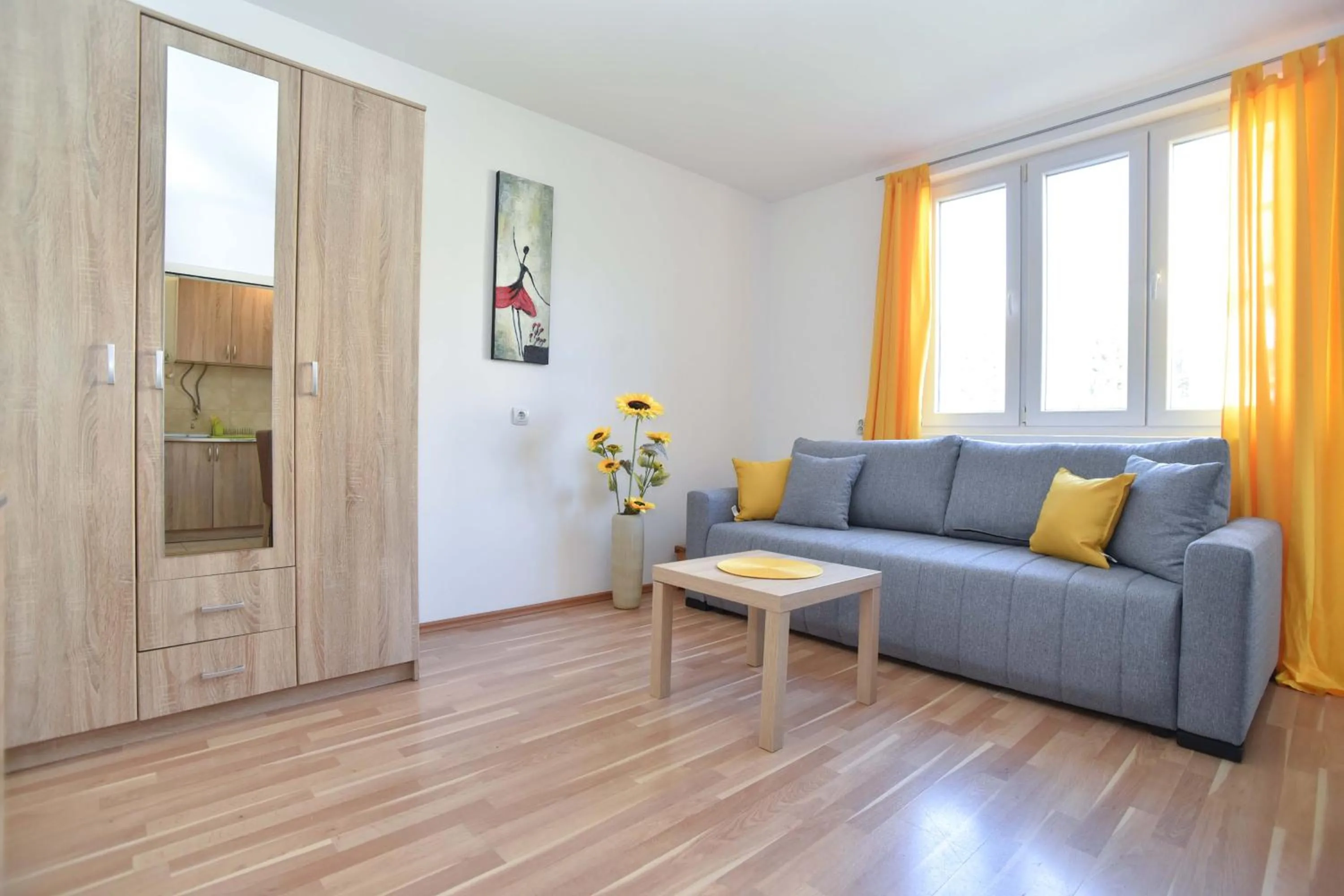 Apartment near Old Town