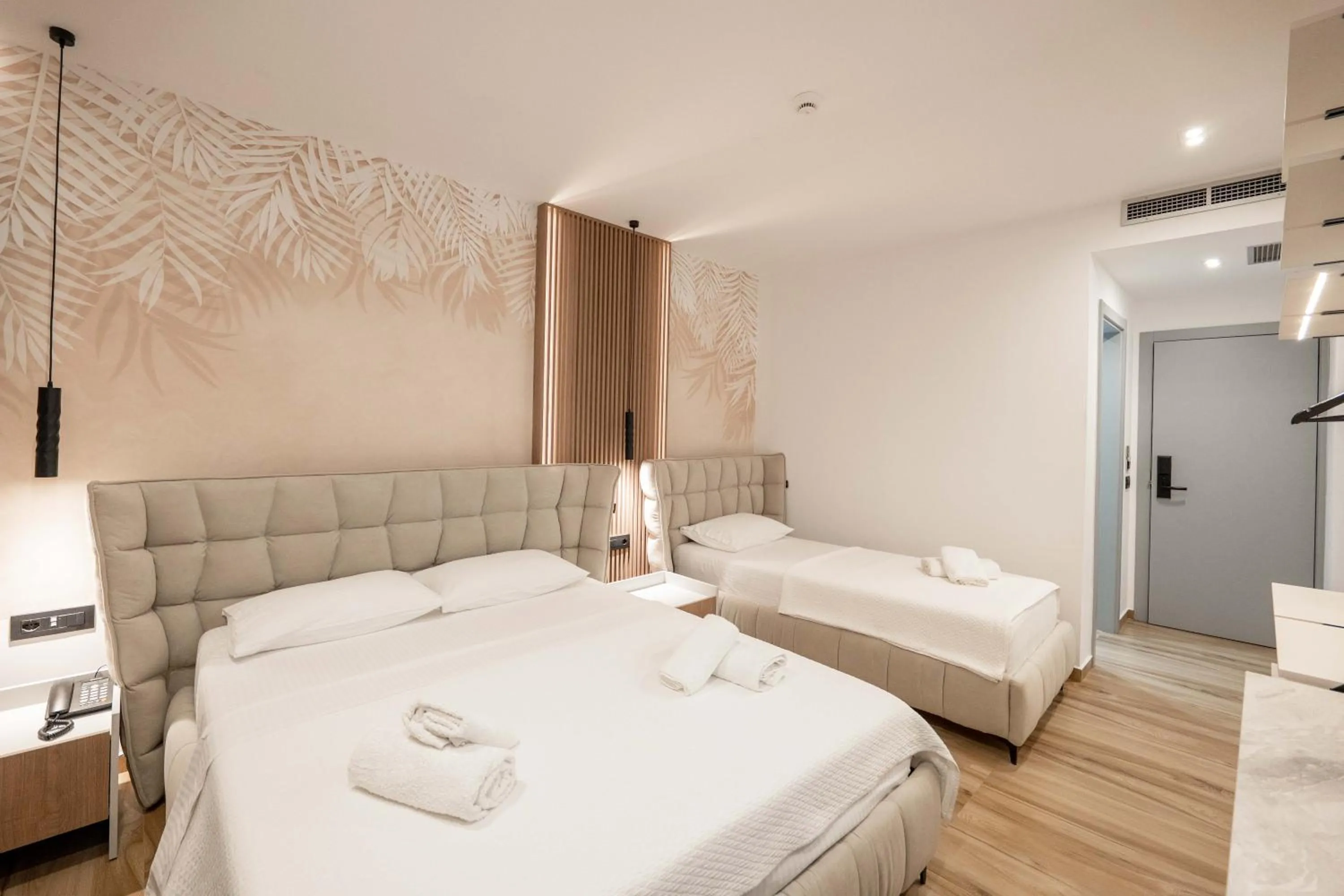 Hotel Resol 2