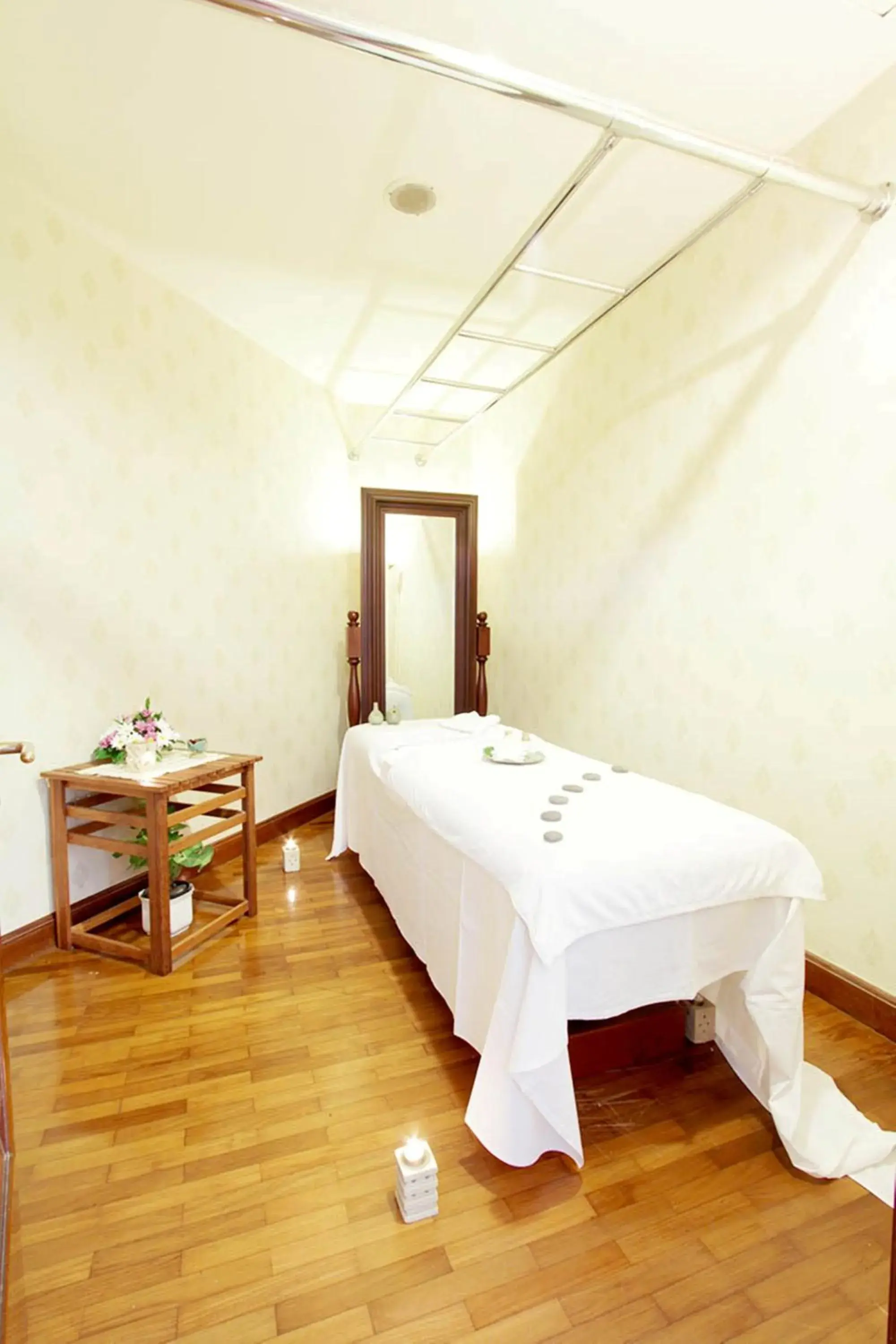 Spa and wellness centre/facilities, Bed in R Hotel Rancamaya Spa and wellness centre/facilities, Bed in R Hotel Rancamaya