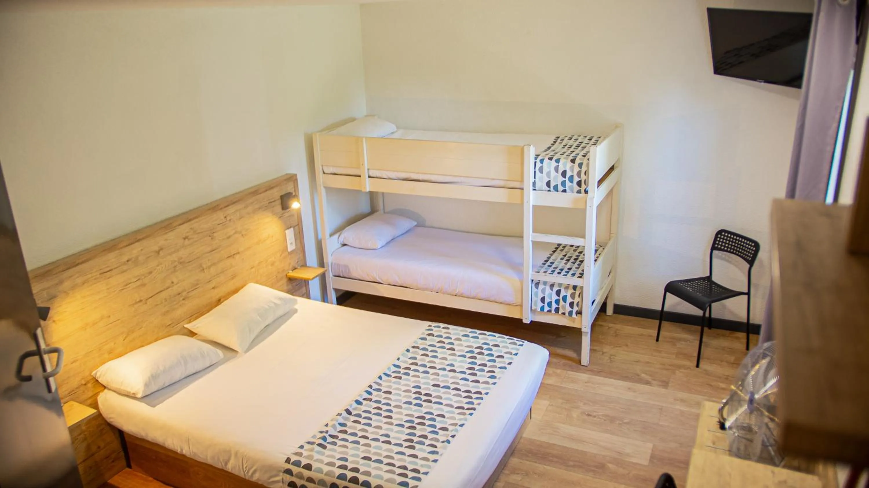 Bed in my HOTEL Bordeaux