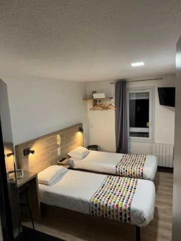 Bed in my HOTEL Bordeaux