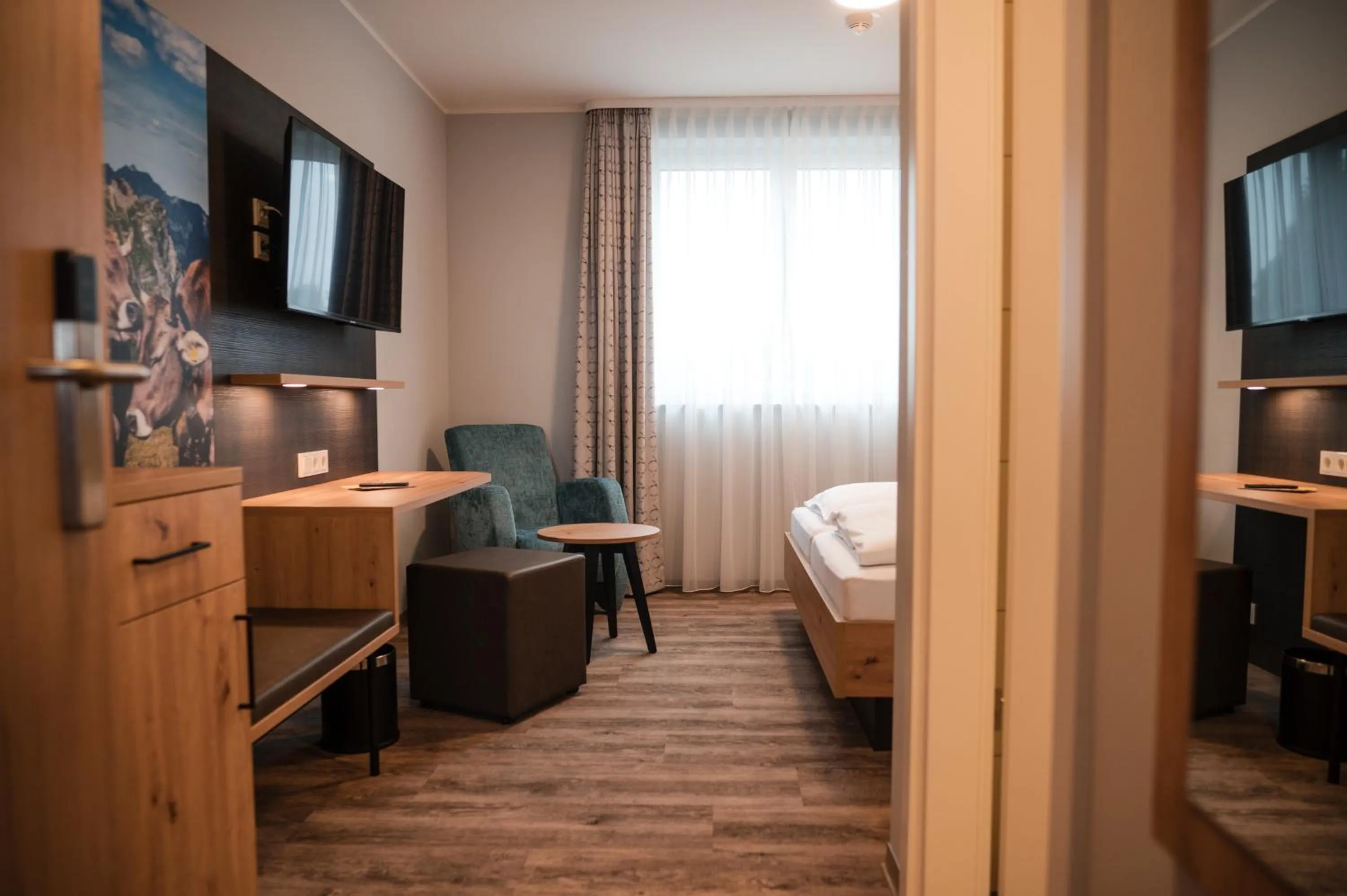 Photo of the whole room, Bed in Gasthaus Stroh