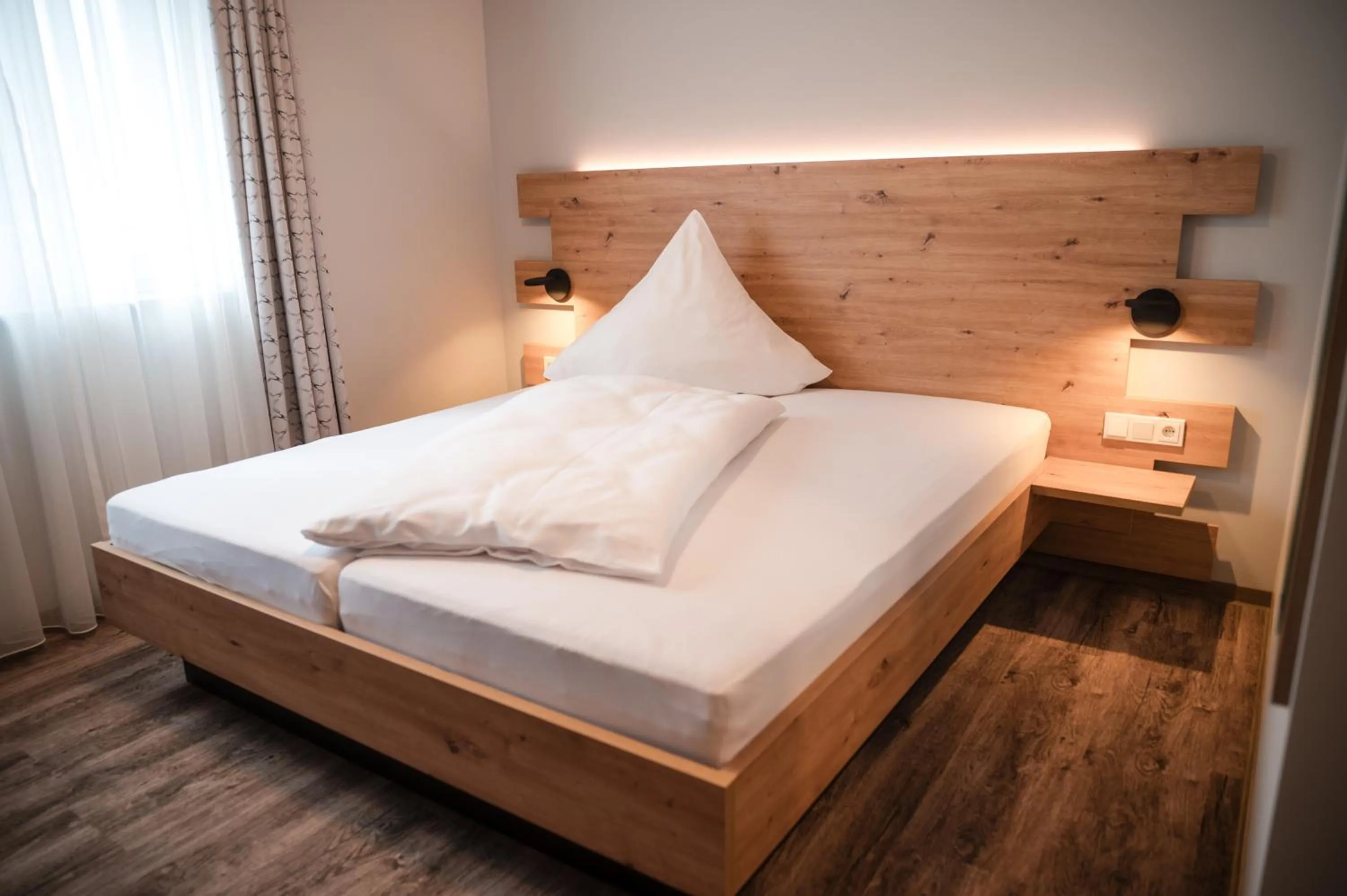 Photo of the whole room, Bed in Gasthaus Stroh