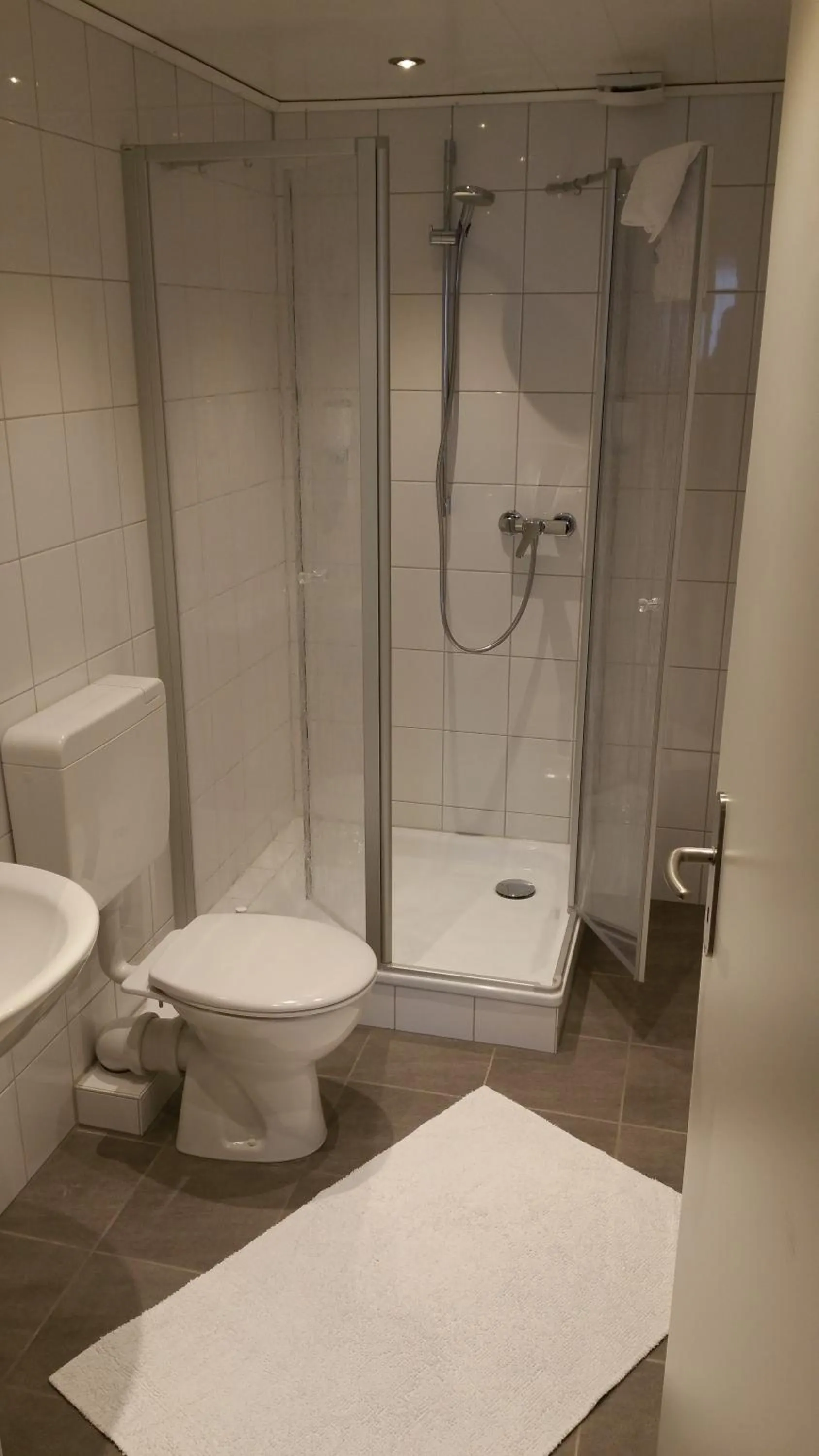 Bathroom in Gasthaus Stroh