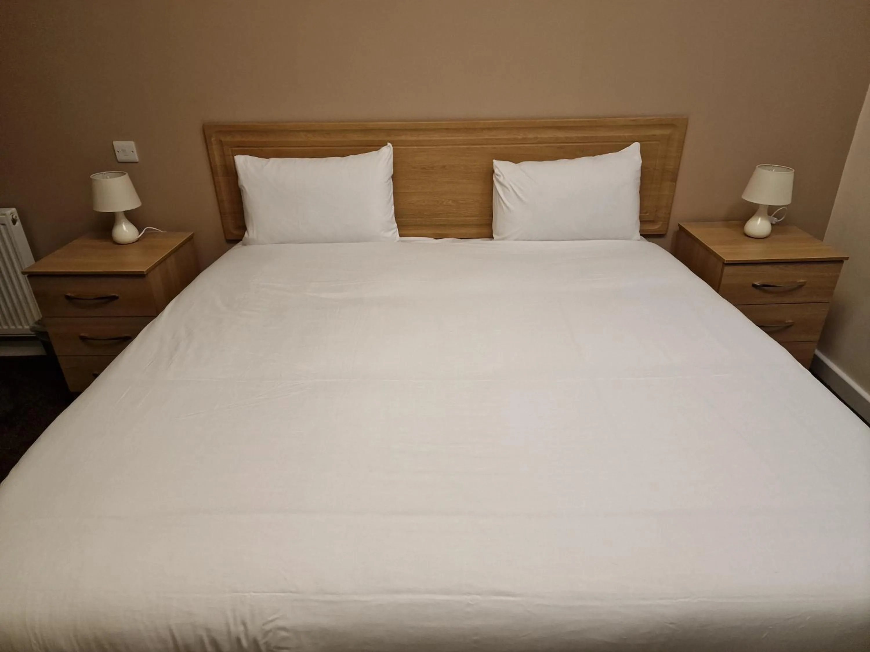 Bed in Britannia Hotel Birmingham New Street Station Birmingham