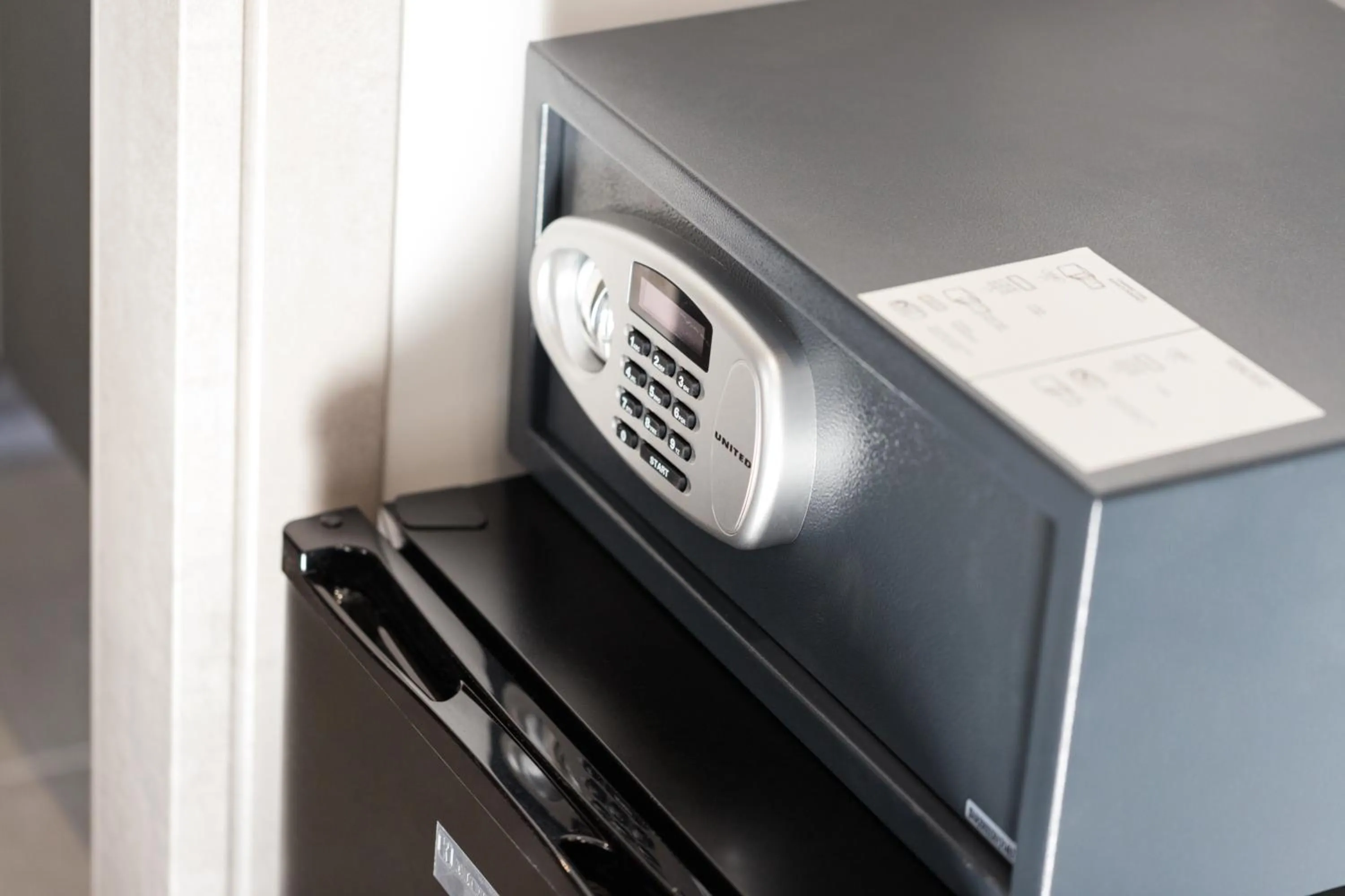 safe in Comfort City Suites & Rooms