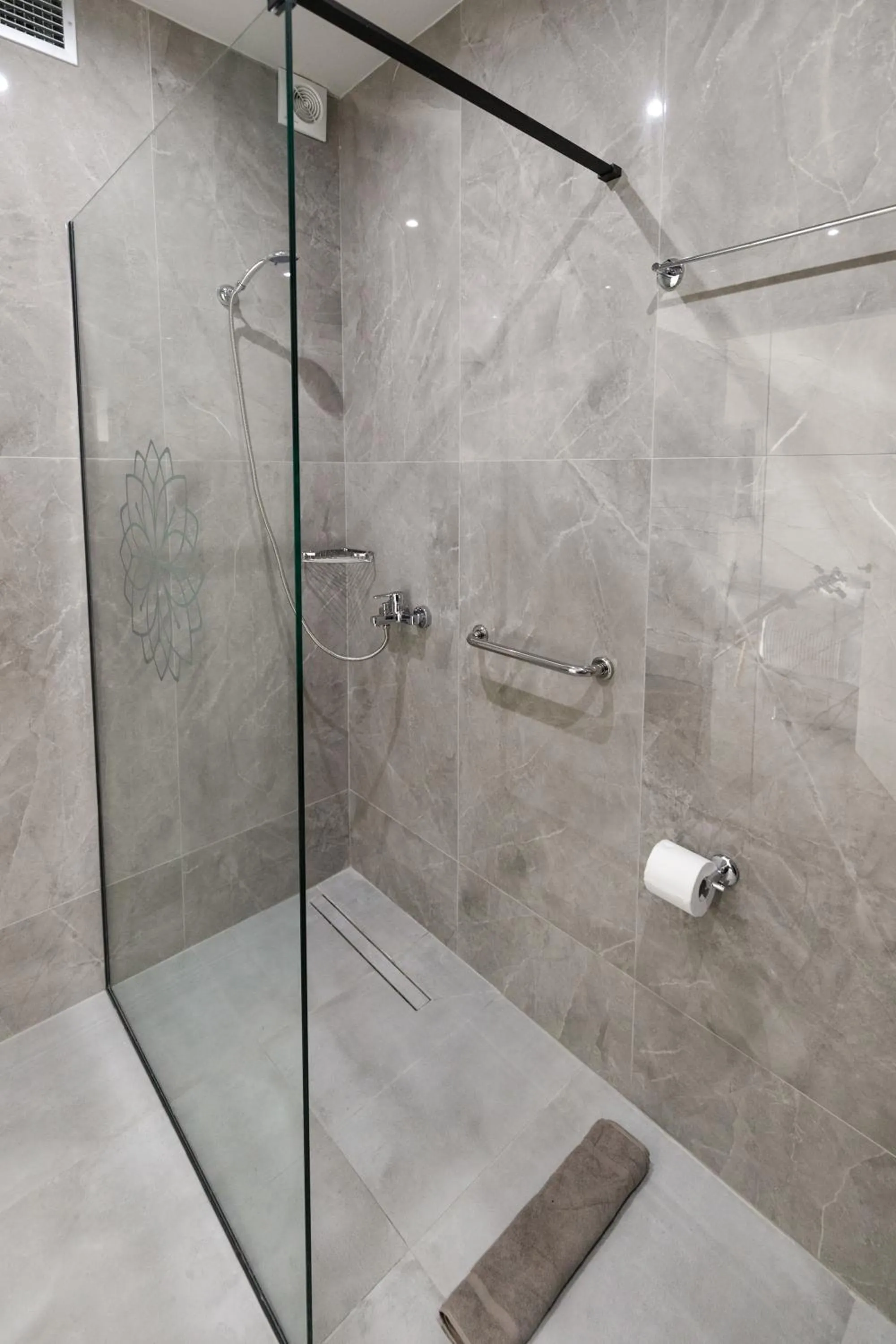 Comfort City Suites & Rooms