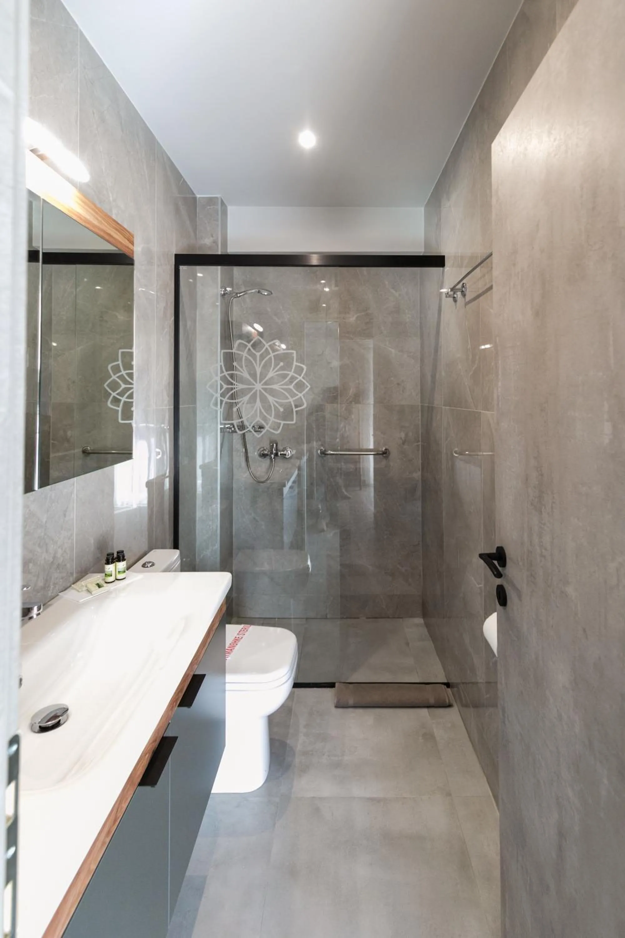 Comfort City Suites & Rooms