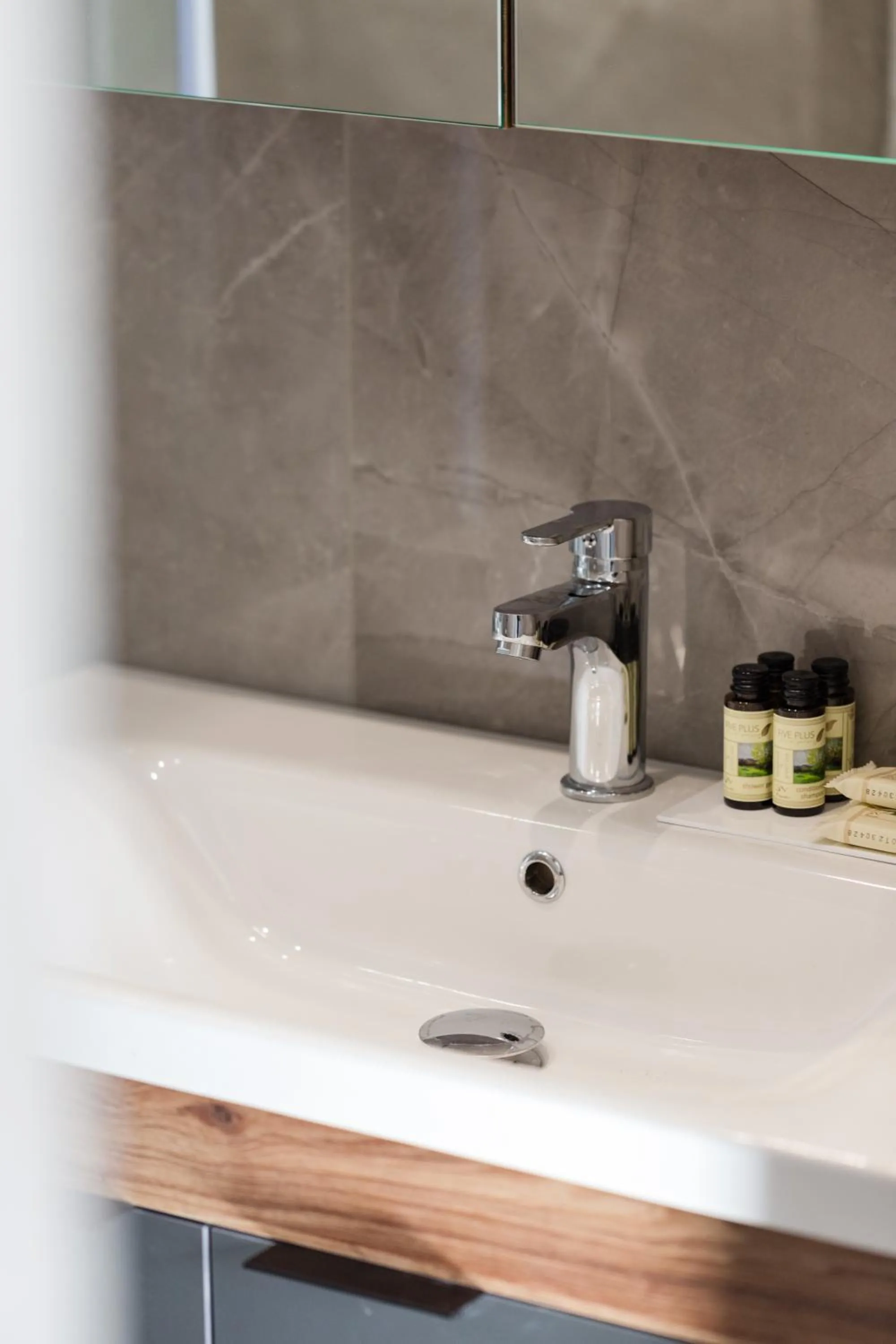 Bathroom in Comfort City Suites & Rooms