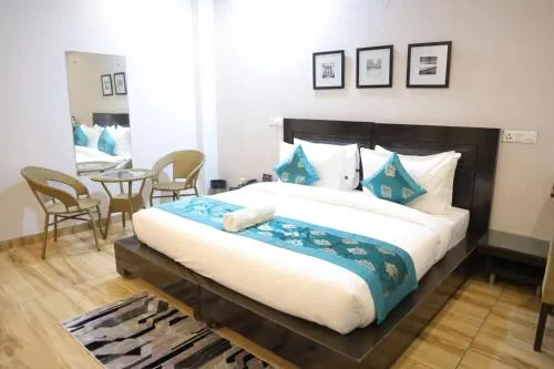 Hotel Pearl Pavillion - Nr Medanta The Medicity, Gurugram