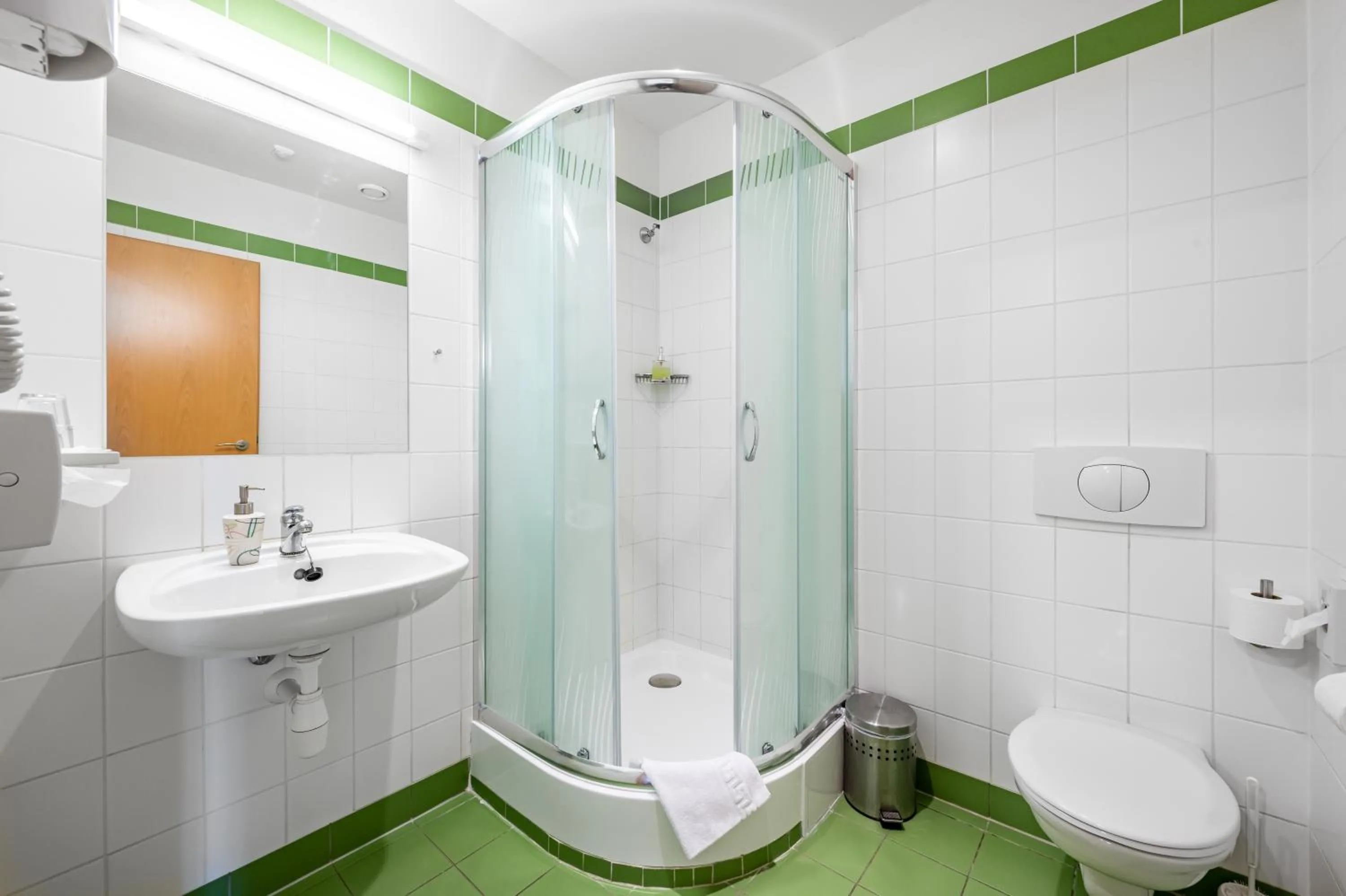 Shower in Centrum Mariapoli