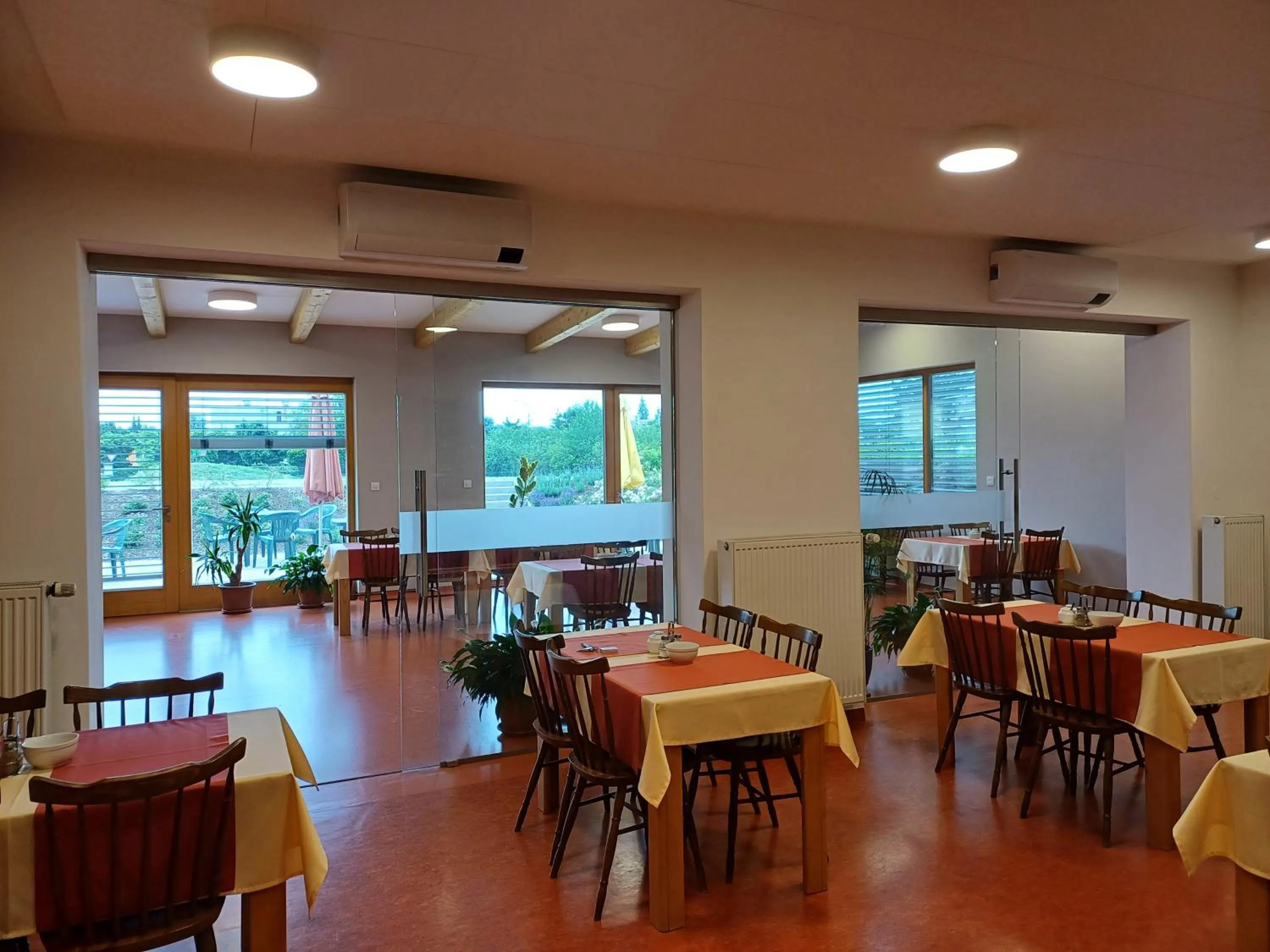 Dining area in Centrum Mariapoli