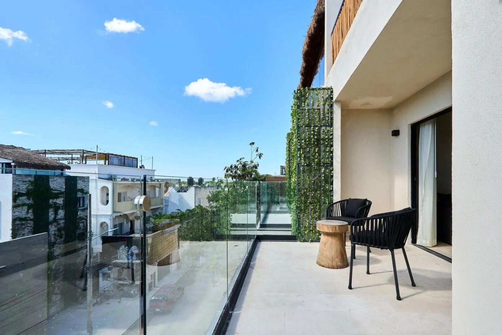 Day in Bakal Residence By Lockey