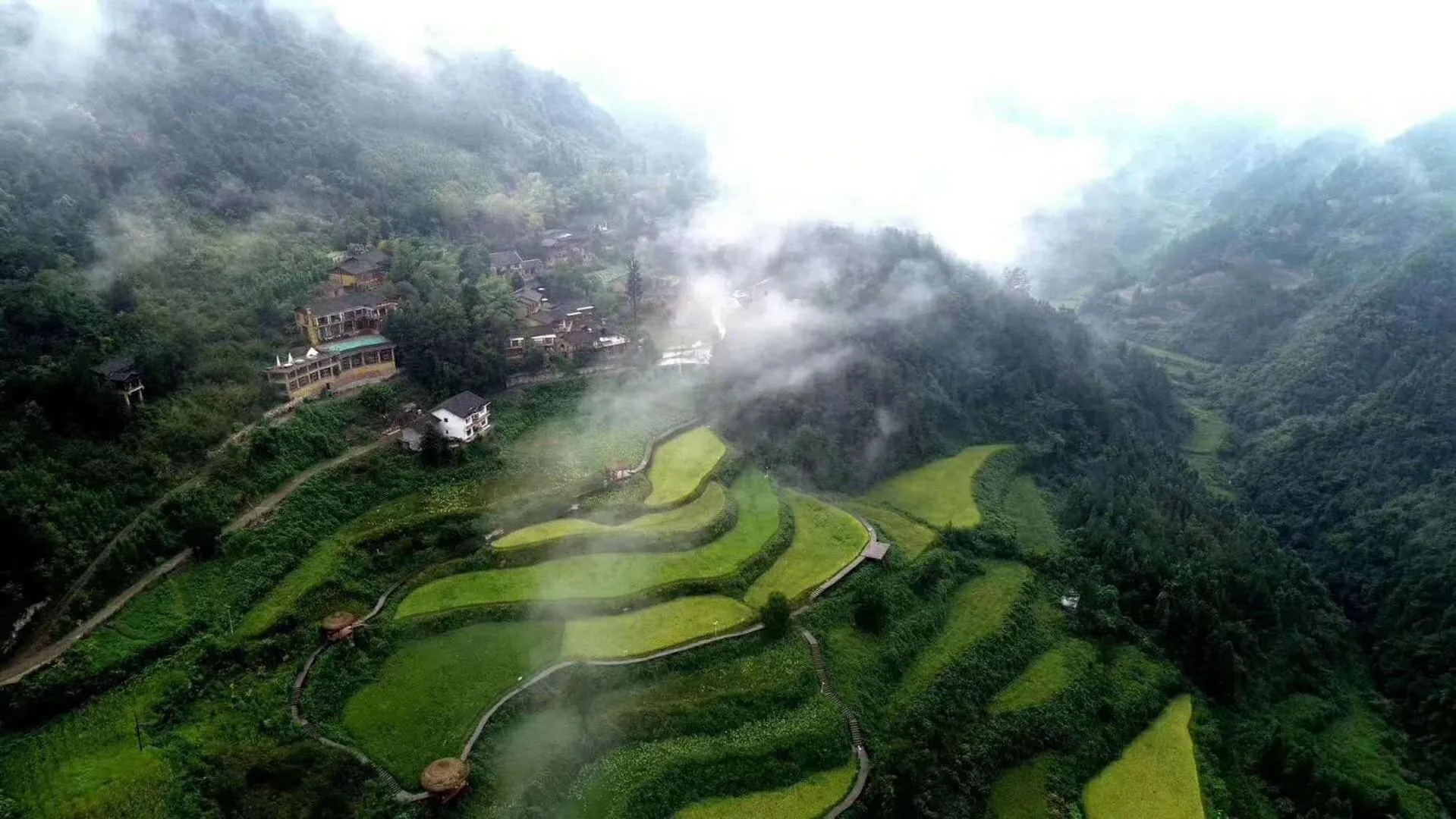 Bird's eye view in No.5 Valley Lodge