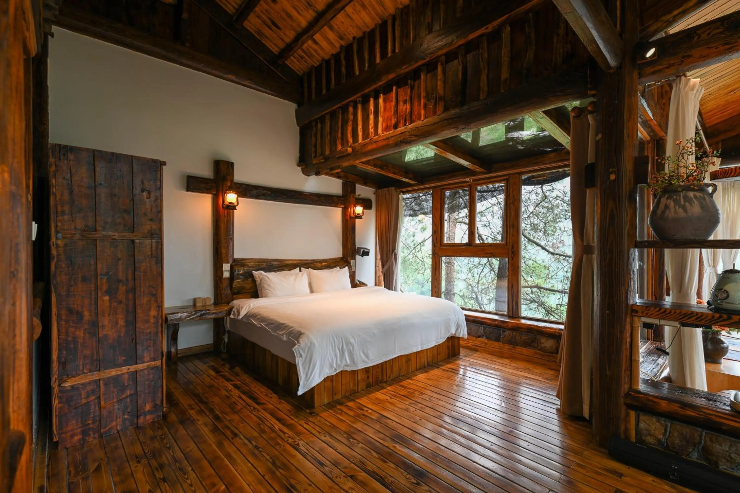 Bed in No.5 Valley Lodge