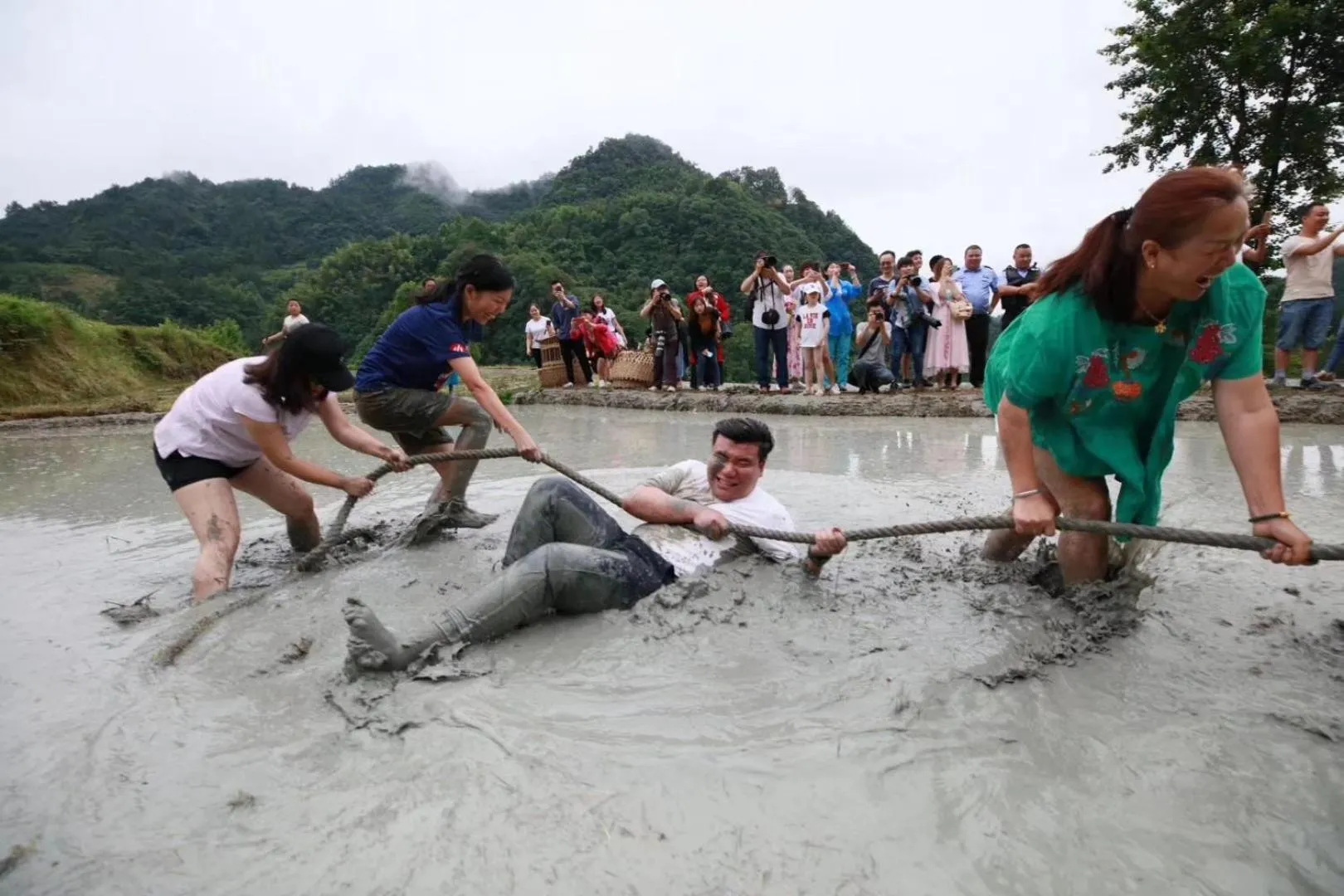 Activities in No.5 Valley Lodge