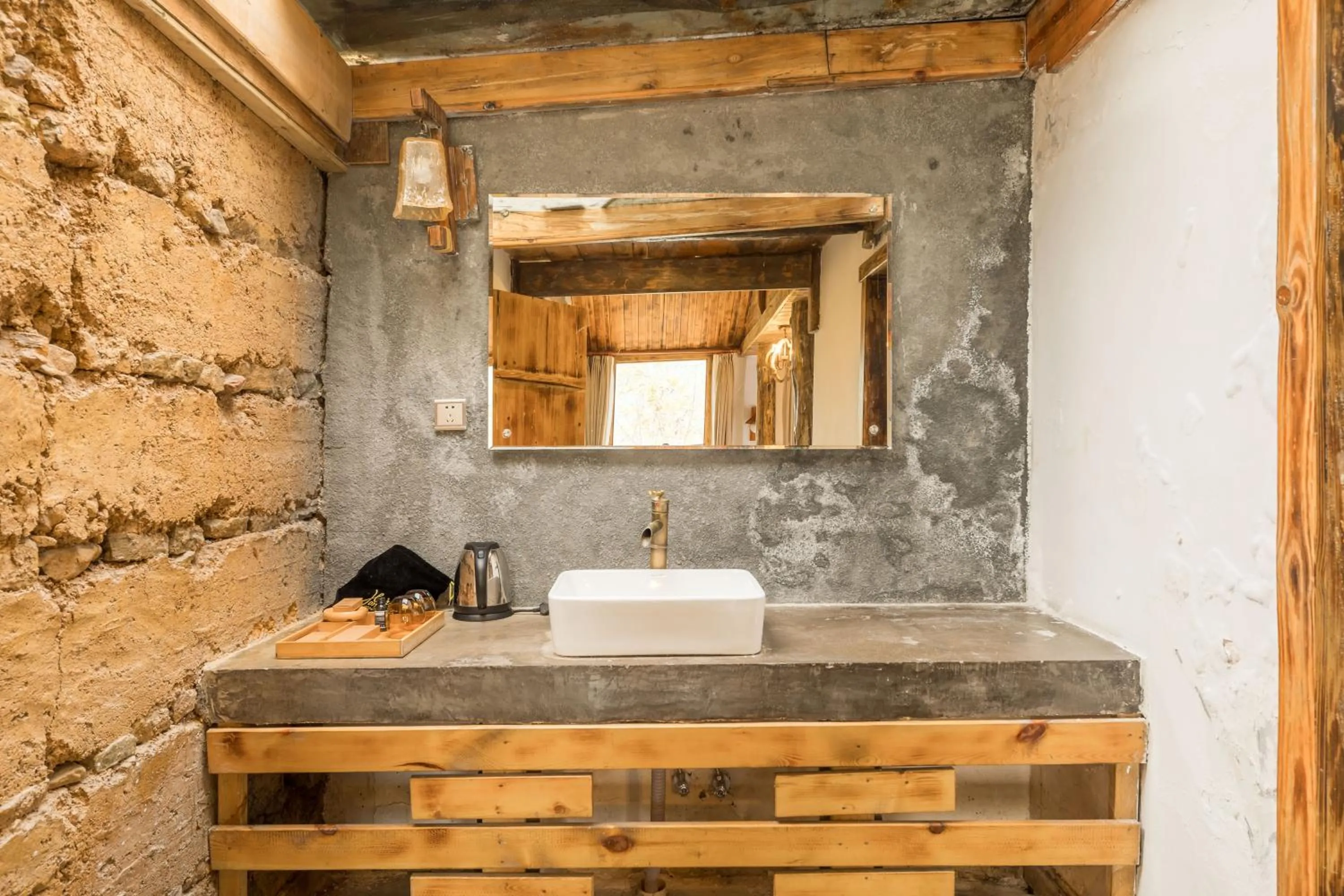 Bathroom in No.5 Valley Lodge