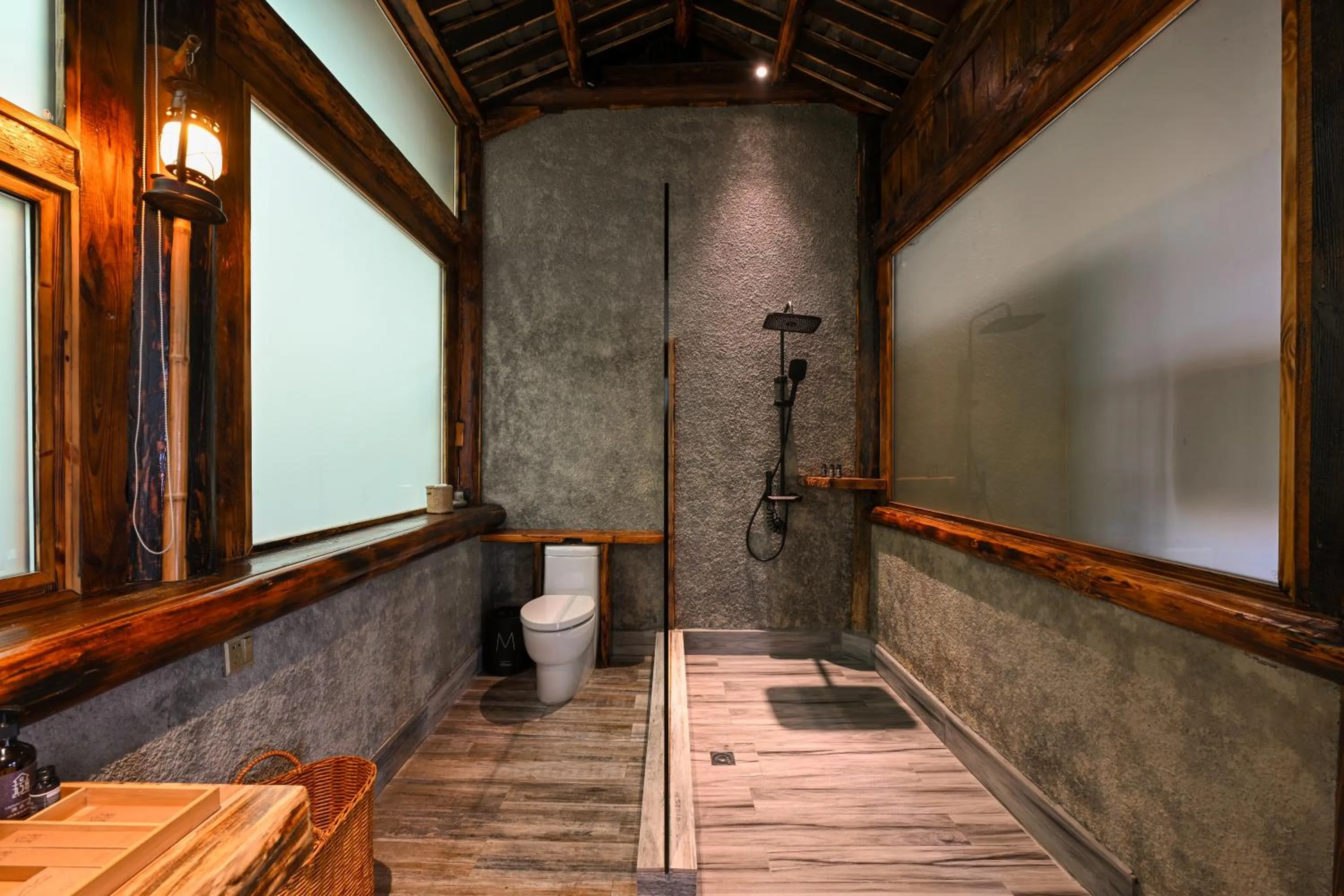 Bathroom in No.5 Valley Lodge