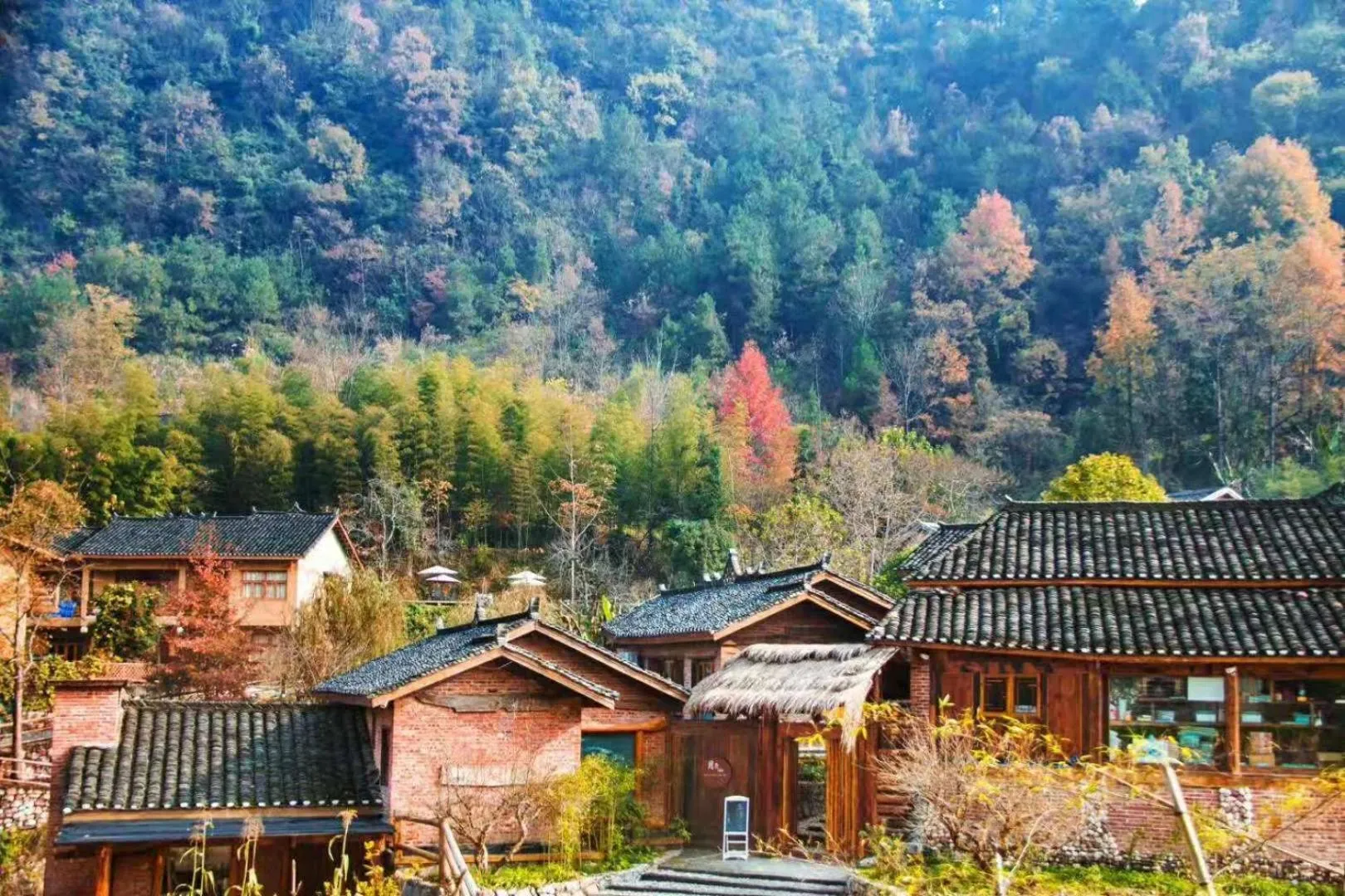 Property building in No.5 Valley Lodge