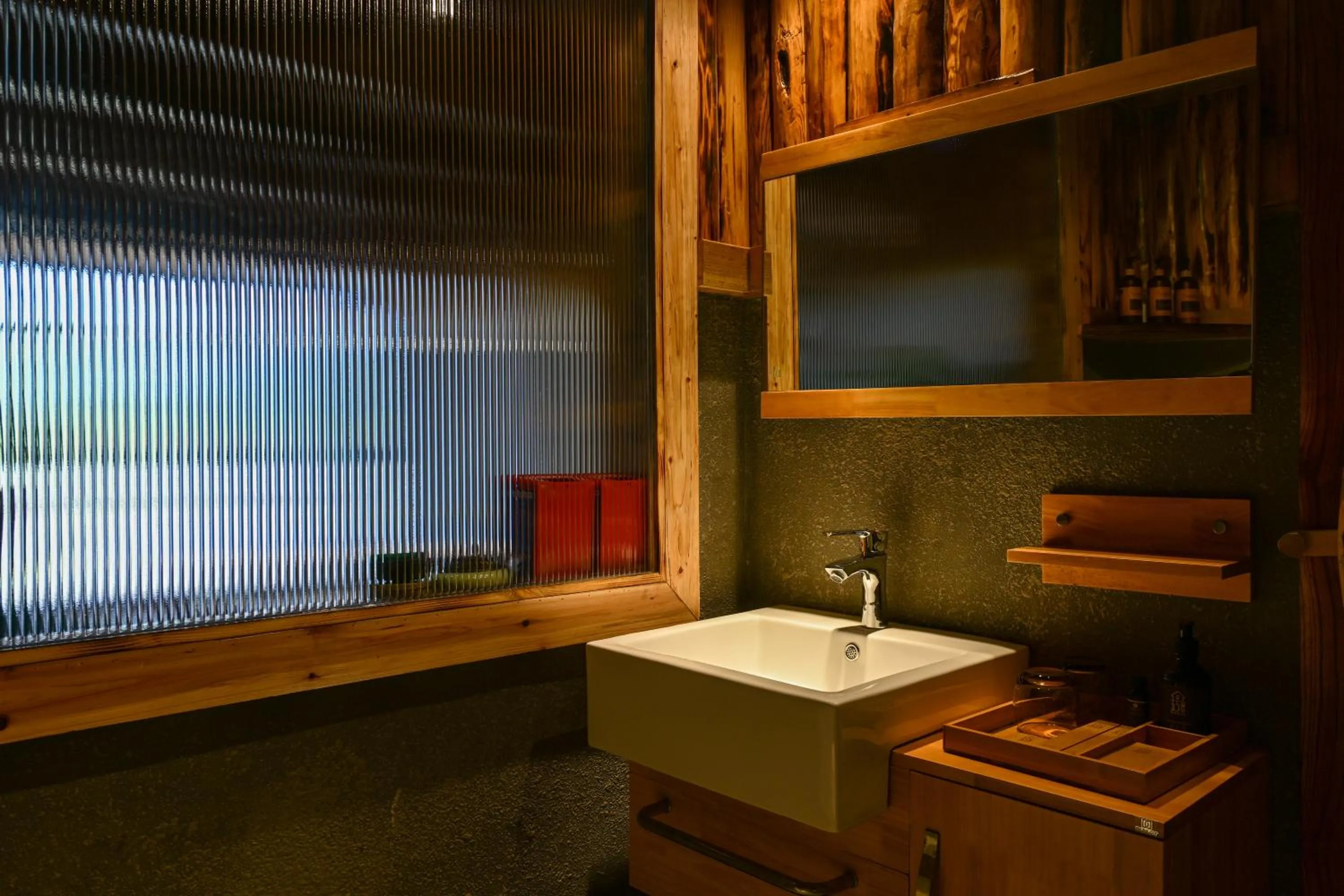 Bathroom in No.5 Valley Lodge