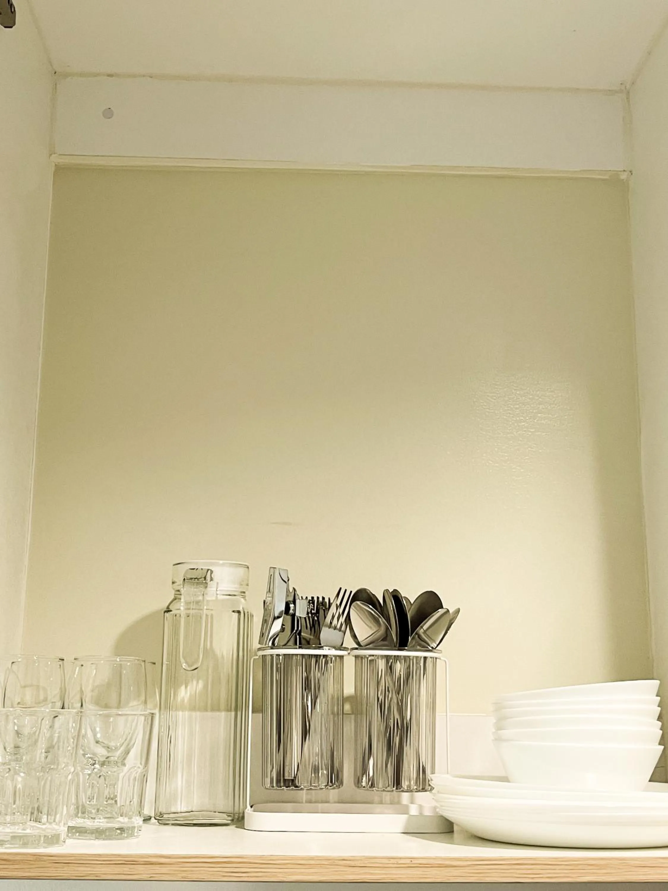 Kitchen or kitchenette in Cozy Pine Suites