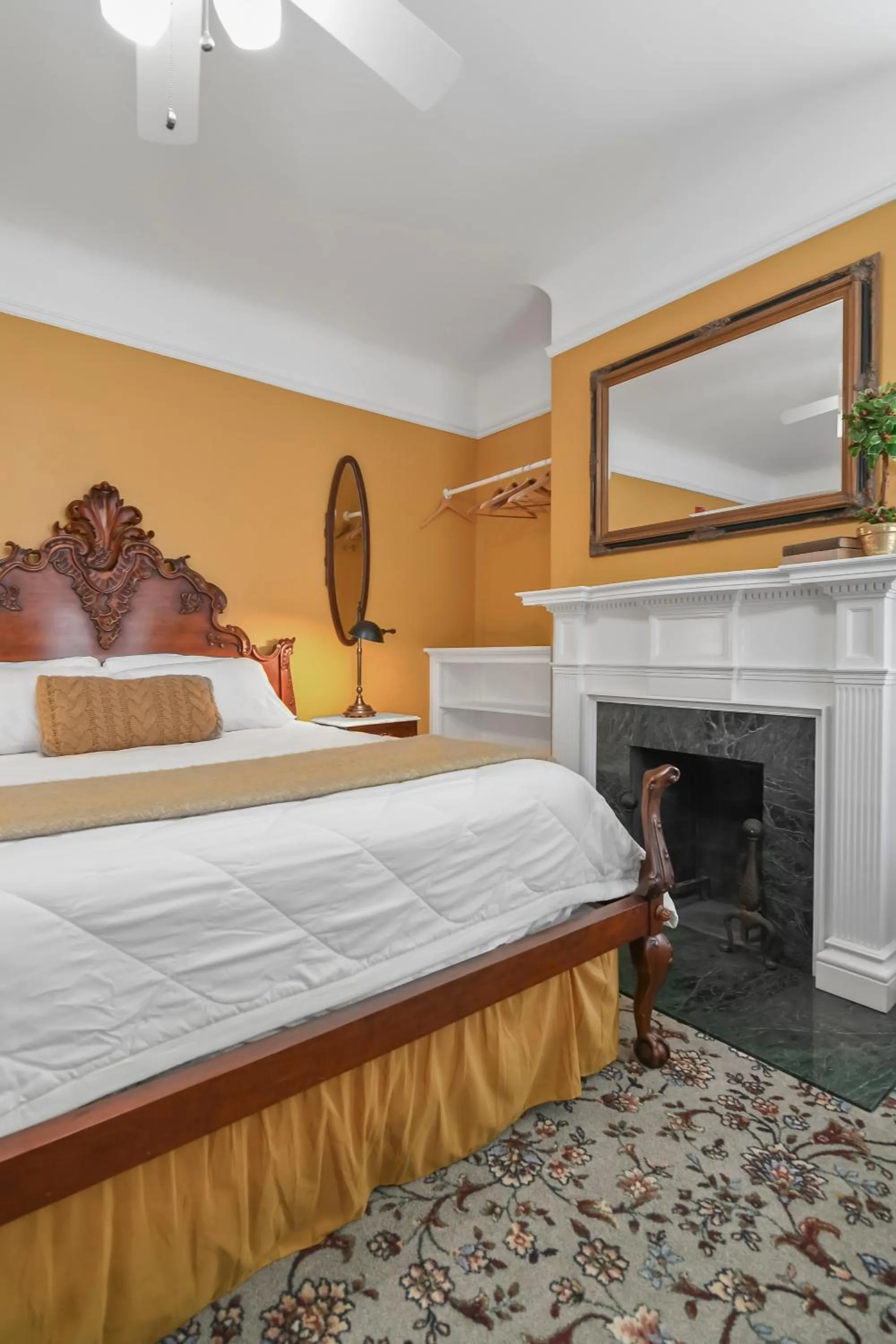 Bed in The Pasfield House