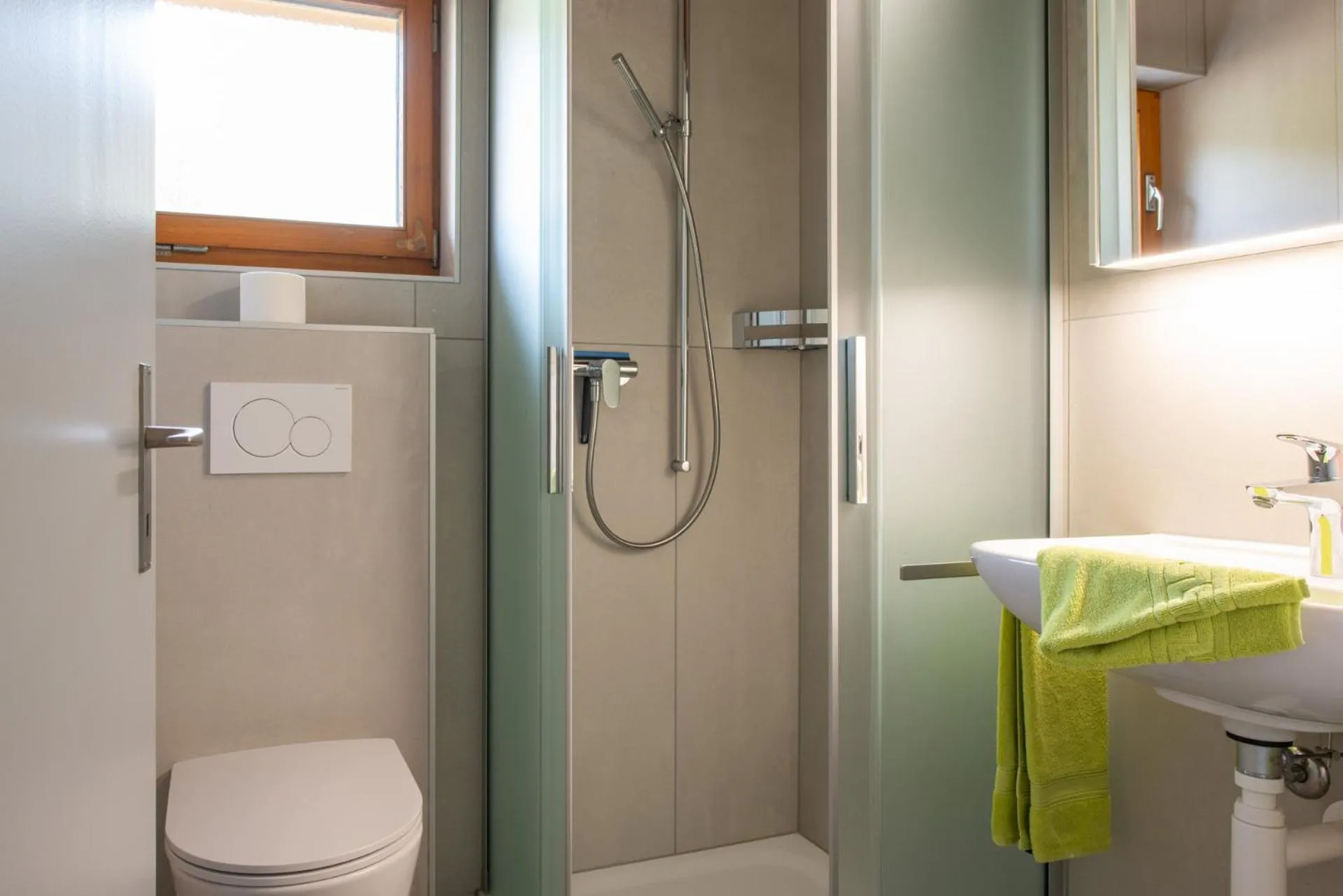 Shower in Ferienwohnungen Zurschmitten